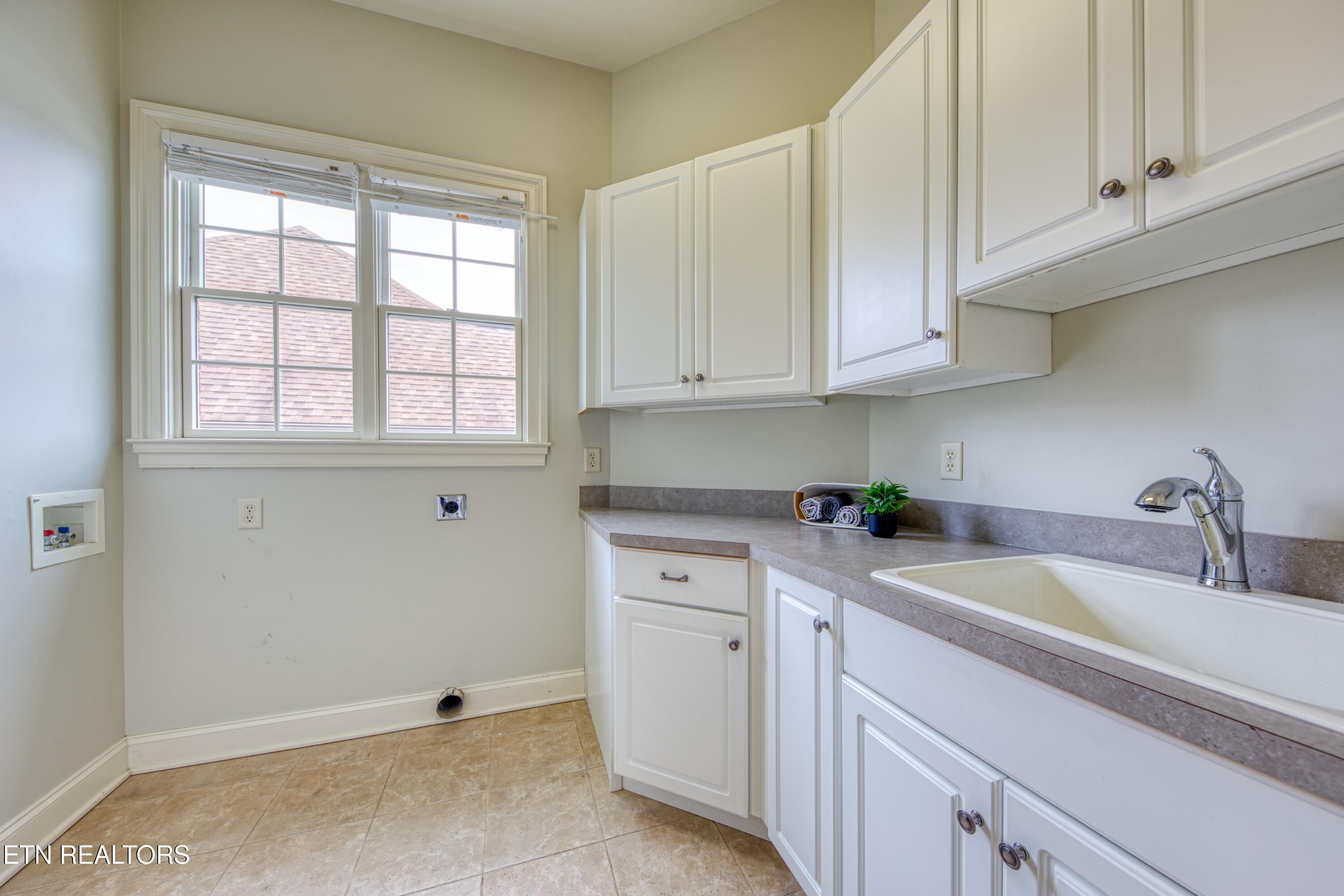 590 Timberline Drive Lenoir City TN 37772