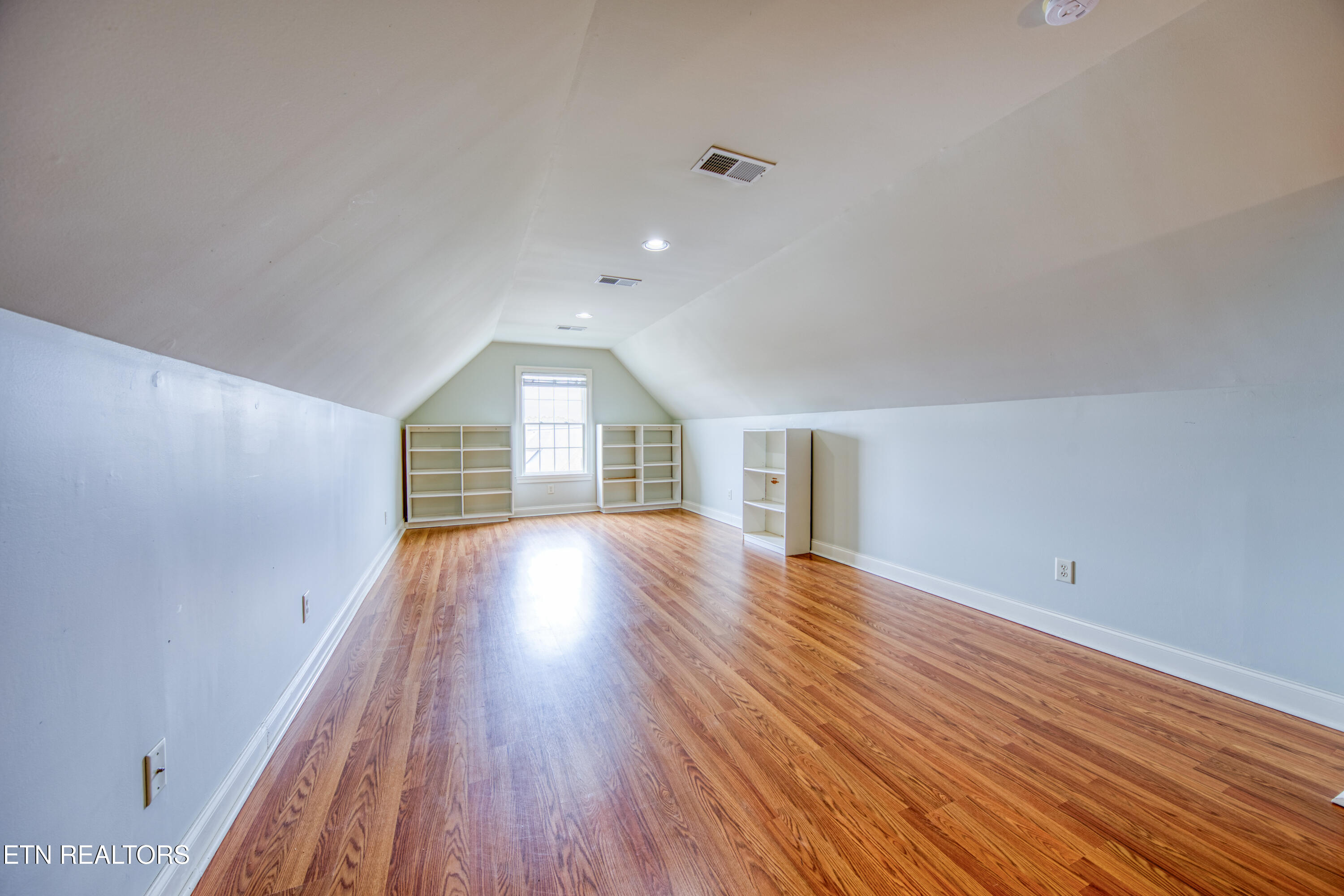 590 Timberline Drive Lenoir City TN 37772