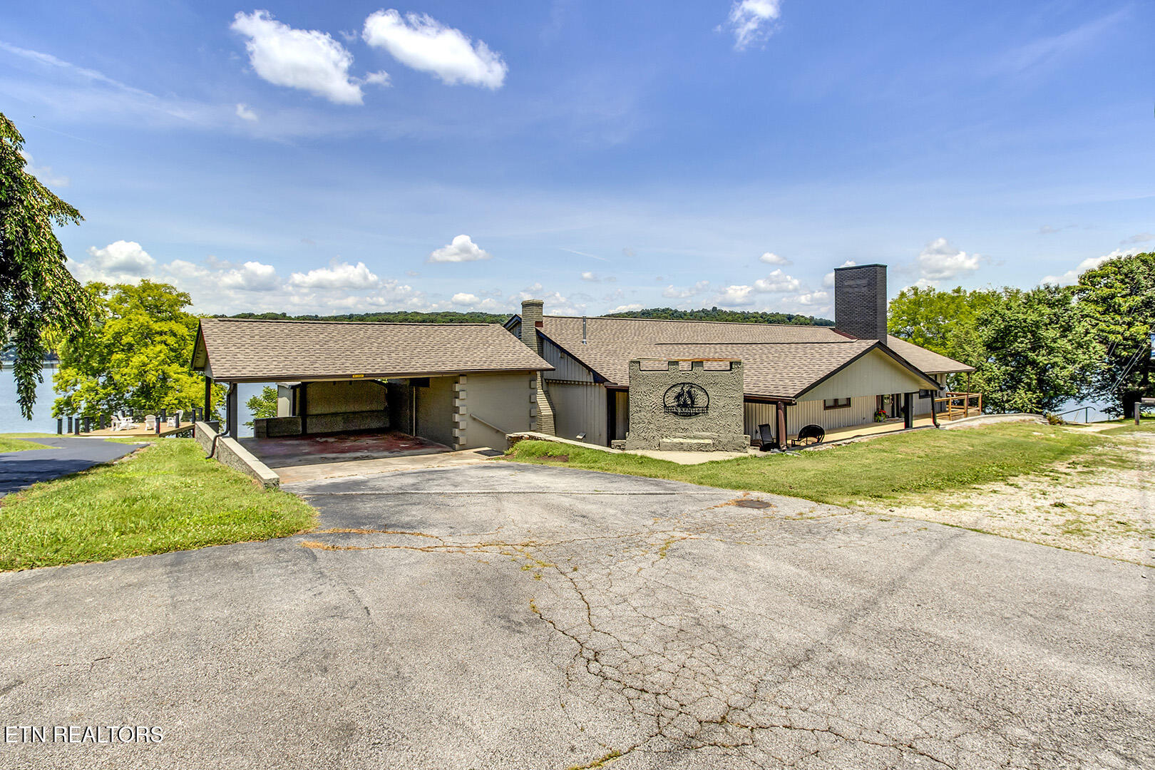 1000 S Kentucky Street Kingston TN 37763