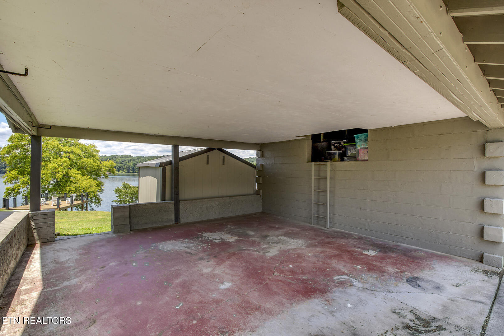 1000 S Kentucky Street Kingston TN 37763