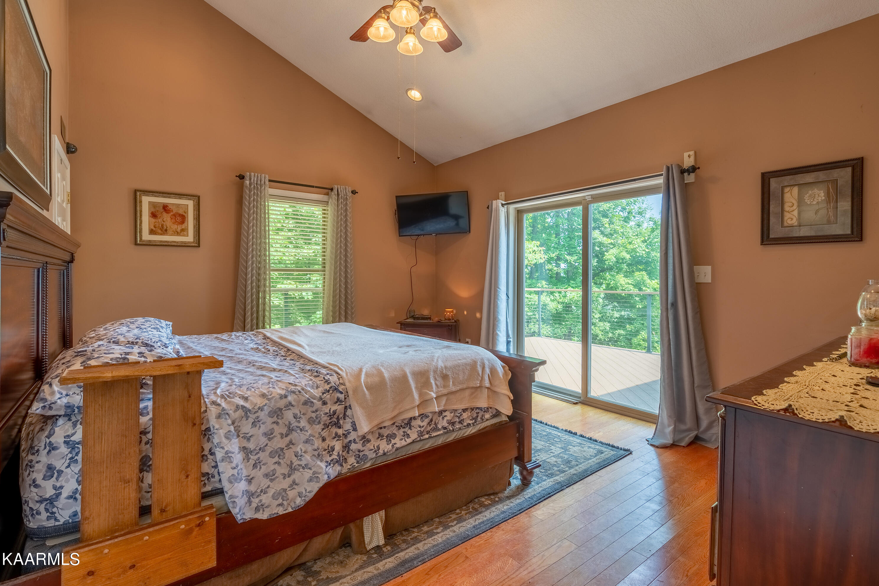 254 Stoney Rock Lane Jacksboro TN 37757