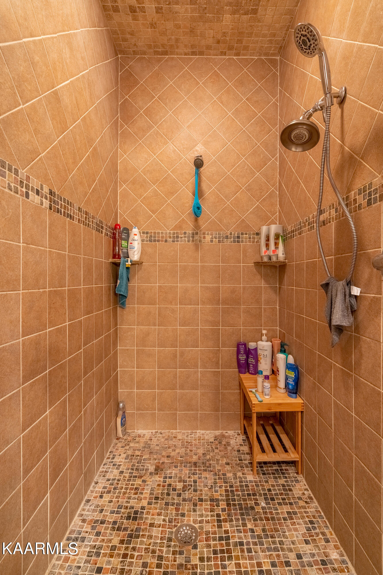 254 Stoney Rock Lane Jacksboro TN 37757