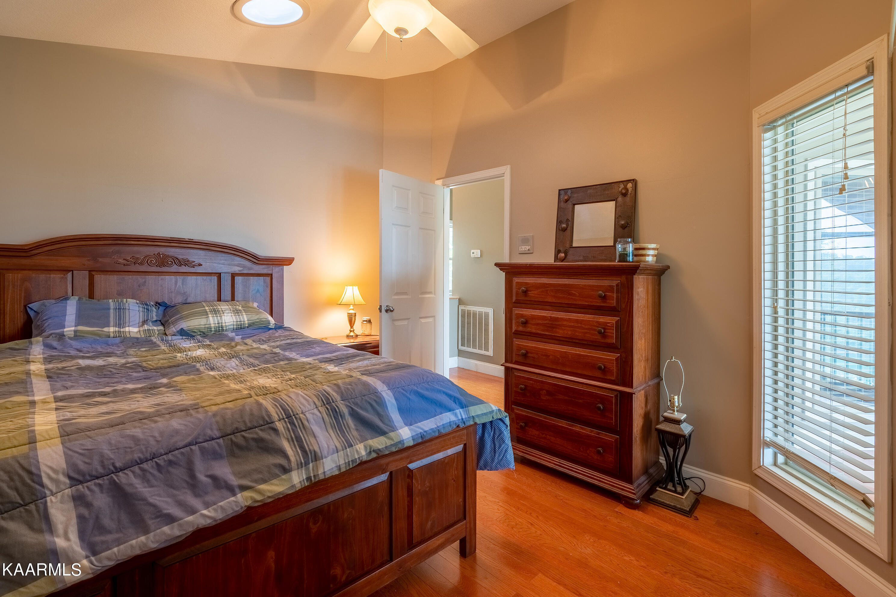 254 Stoney Rock Lane Jacksboro TN 37757