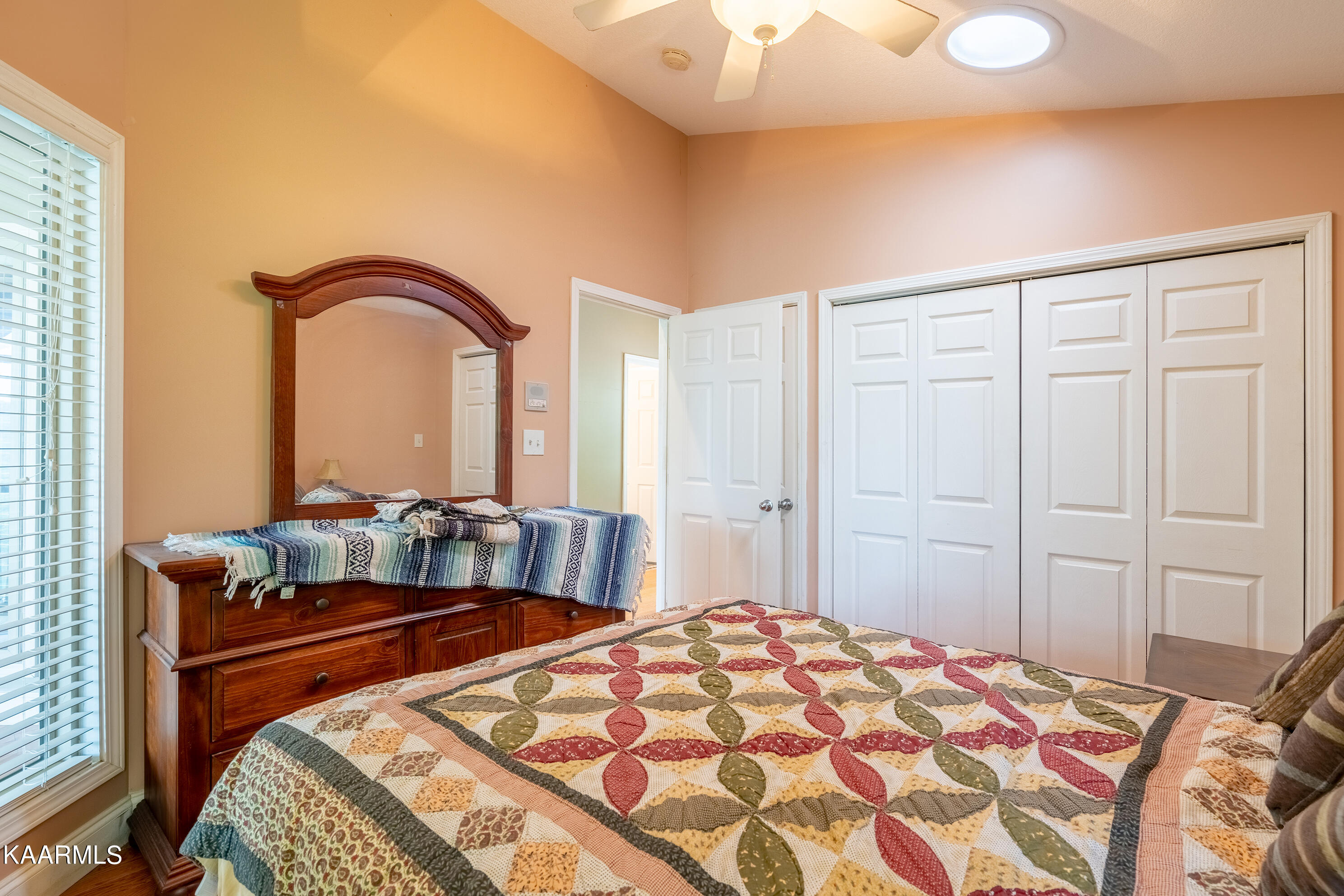 254 Stoney Rock Lane Jacksboro TN 37757