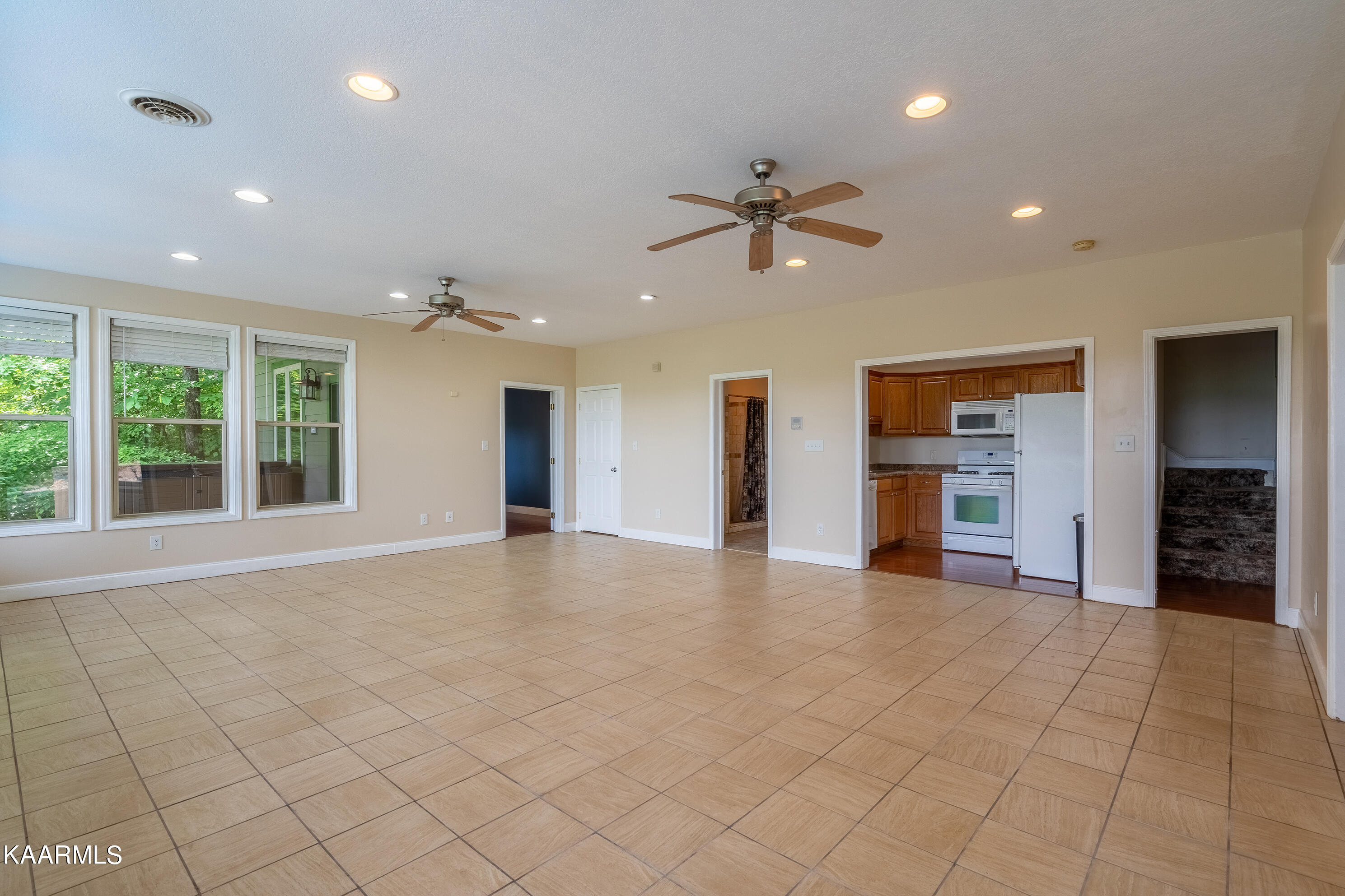 254 Stoney Rock Lane Jacksboro TN 37757