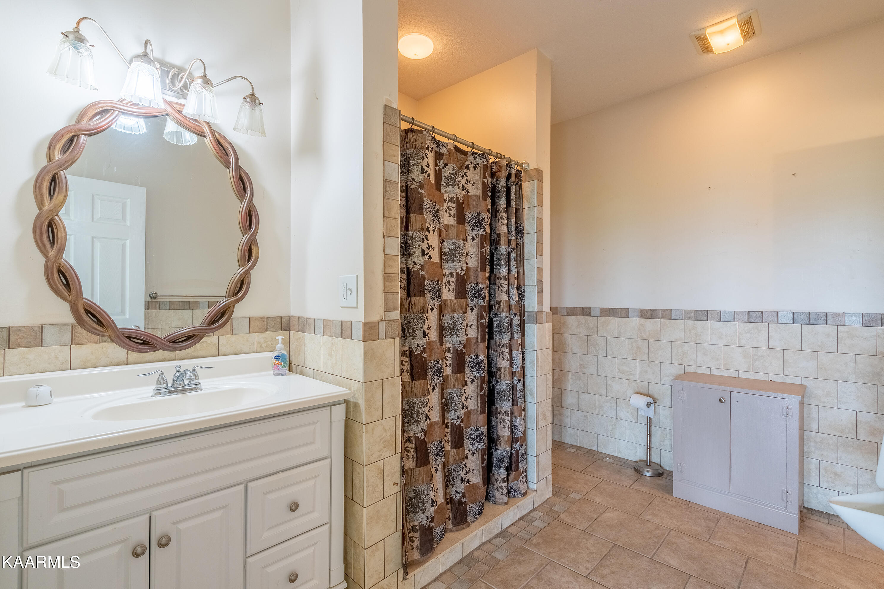 254 Stoney Rock Lane Jacksboro TN 37757