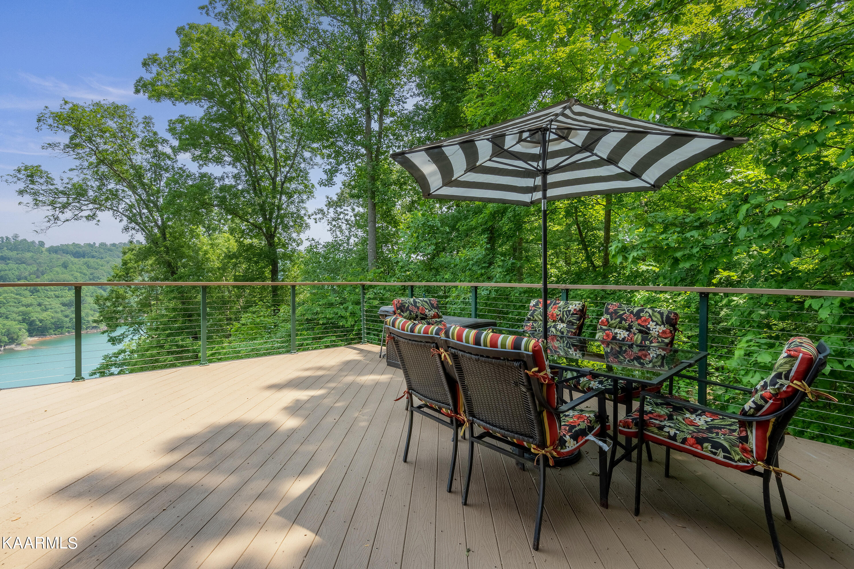 254 Stoney Rock Lane Jacksboro TN 37757