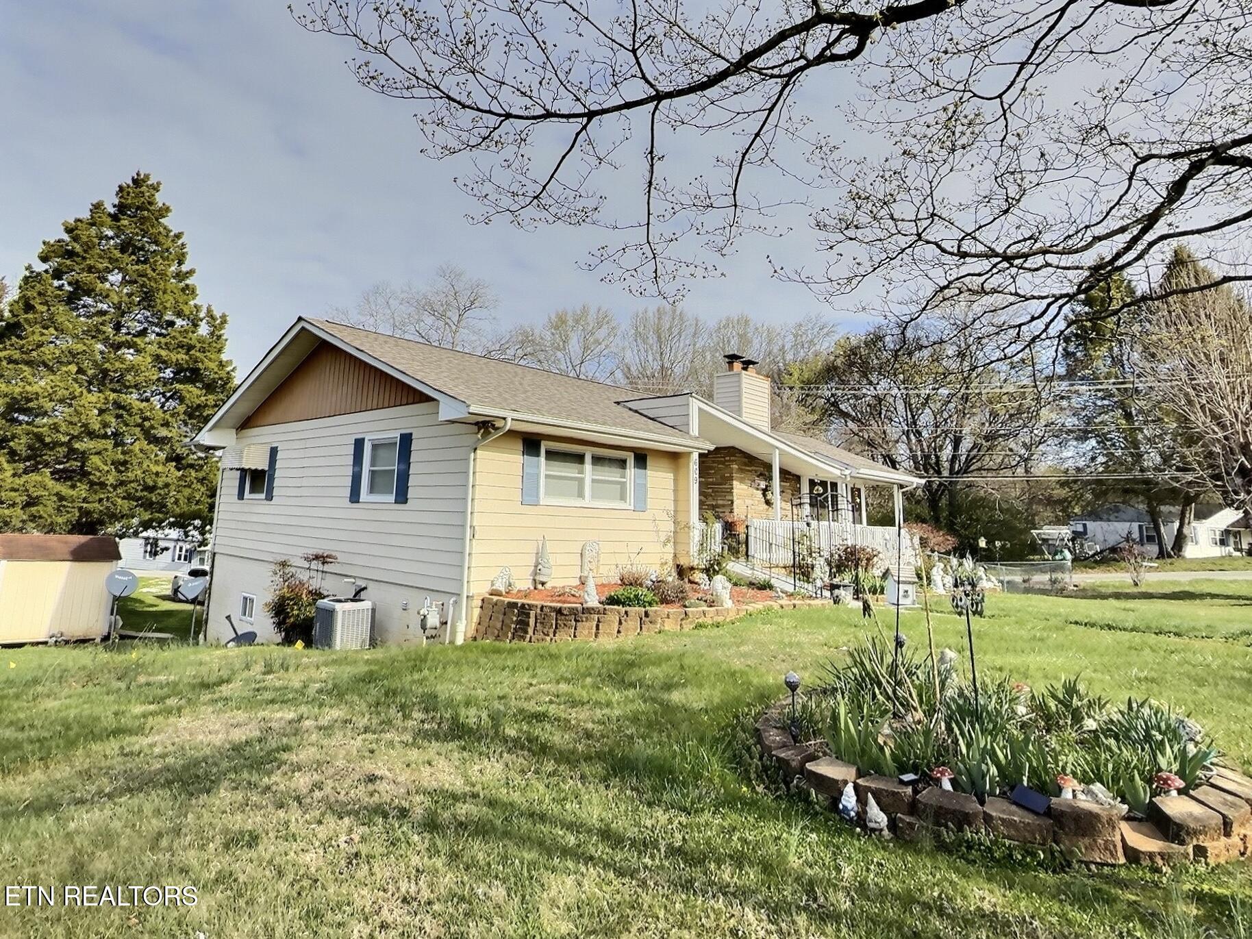 609 Metler Drive Knoxville TN 37912