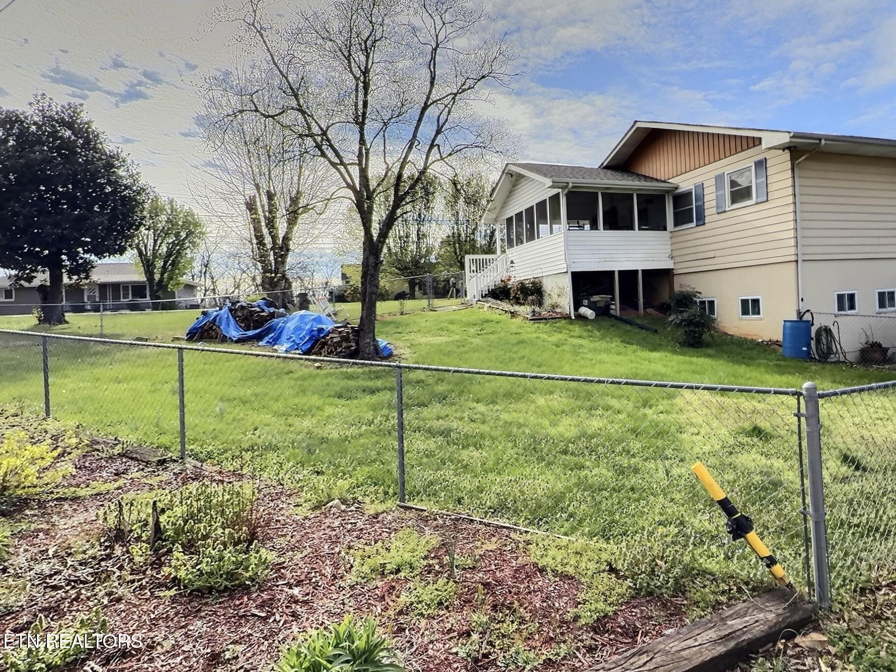 609 Metler Drive Knoxville TN 37912