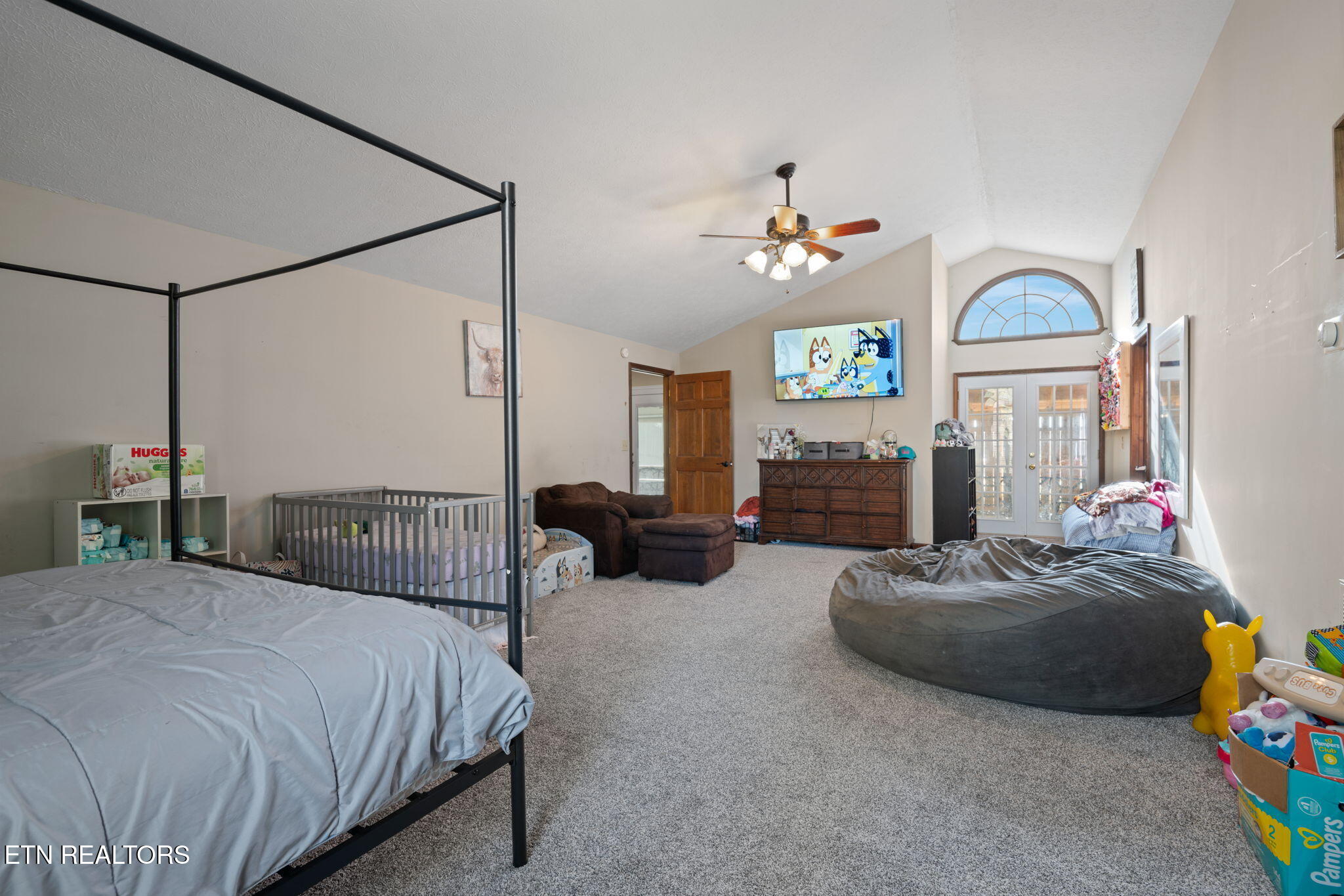 109 Cherry Lane Jacksboro TN 37757