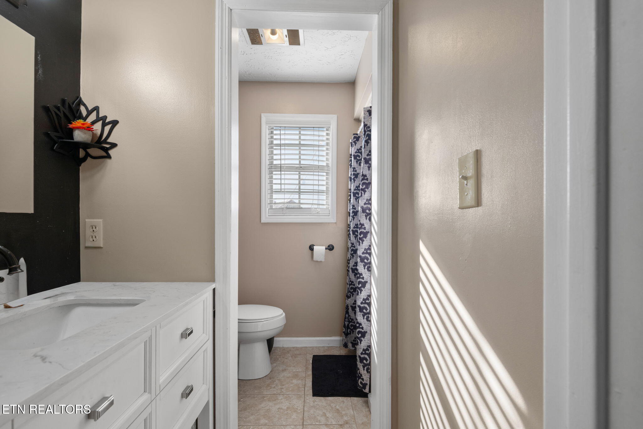 109 Cherry Lane Jacksboro TN 37757