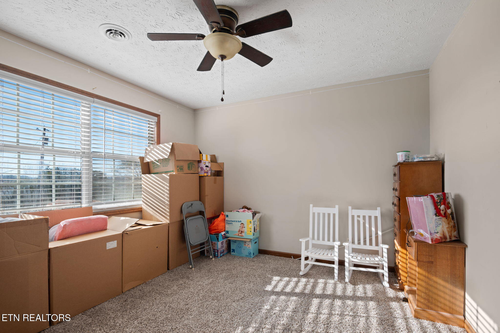 109 Cherry Lane Jacksboro TN 37757