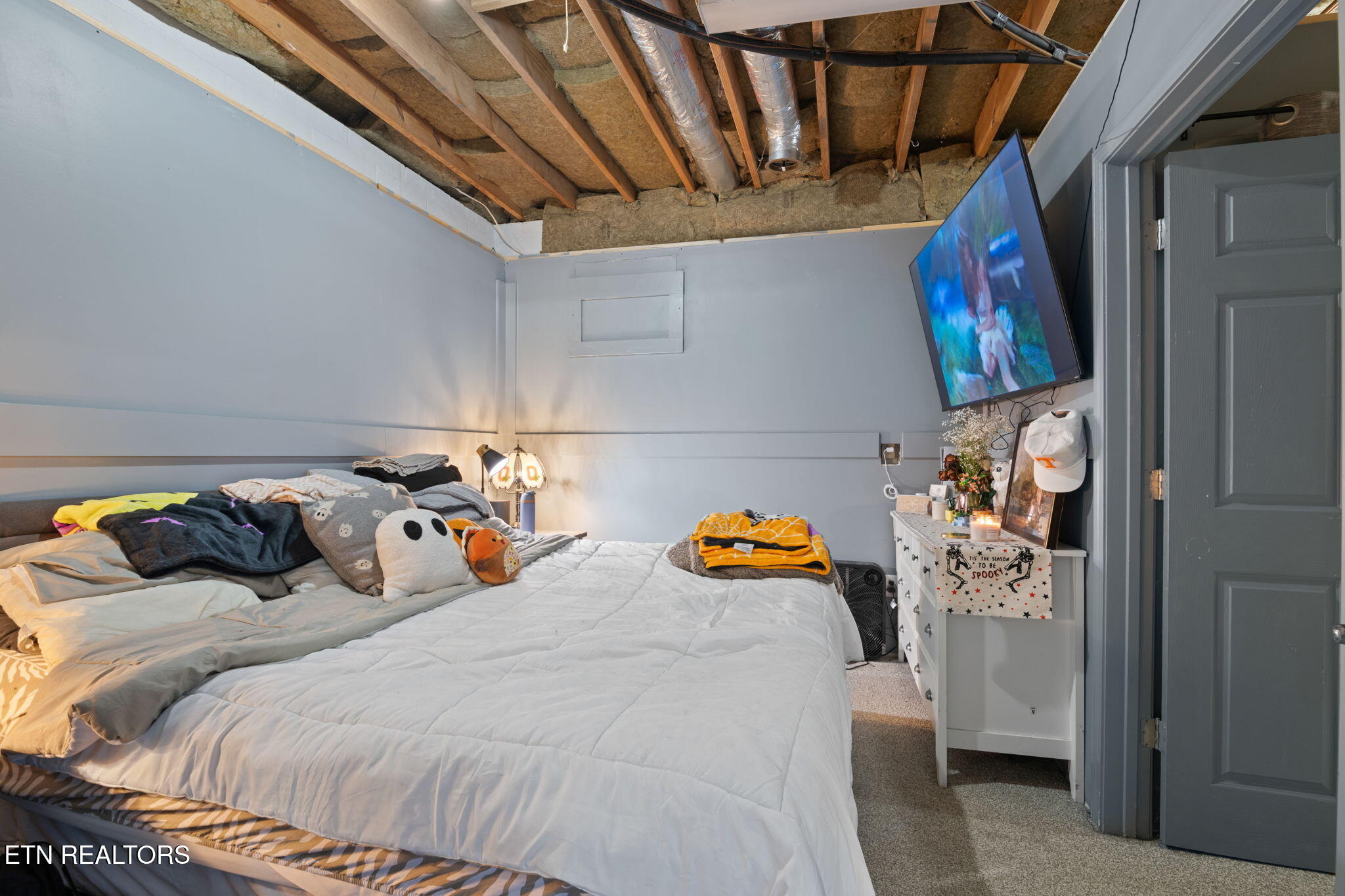 109 Cherry Lane Jacksboro TN 37757