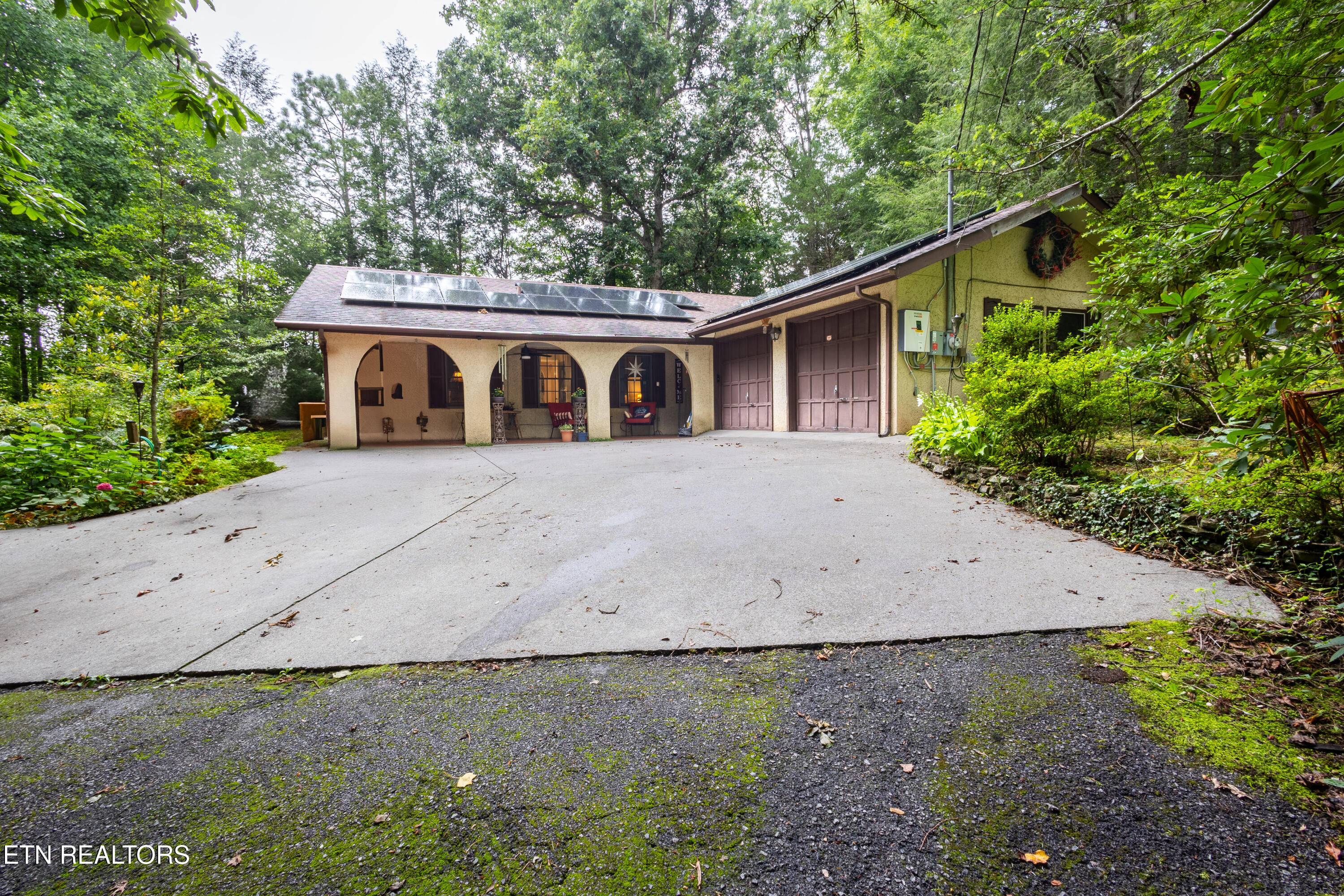 1633 Cardinal Drive Gatlinburg TN 37738