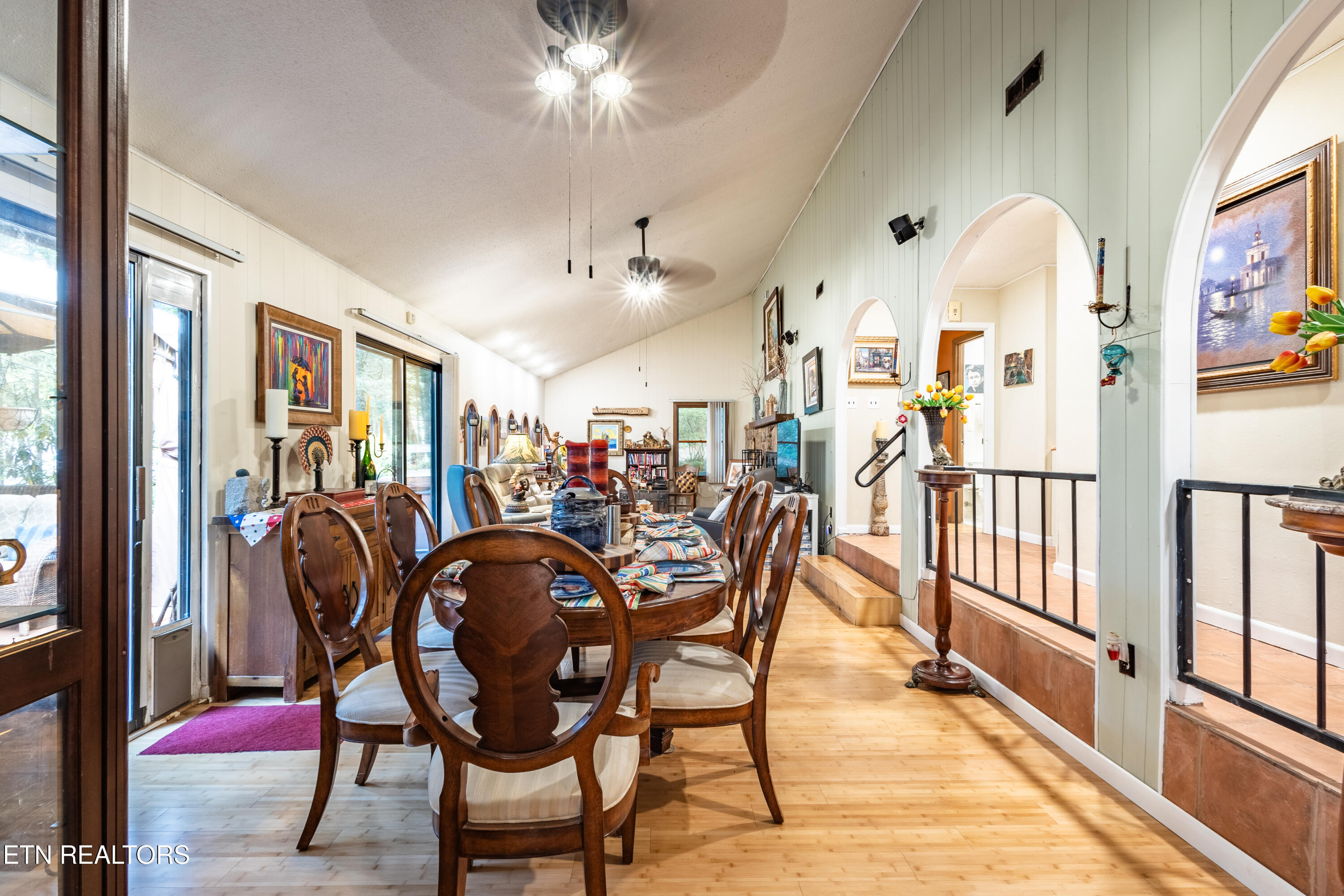 1633 Cardinal Drive Gatlinburg TN 37738