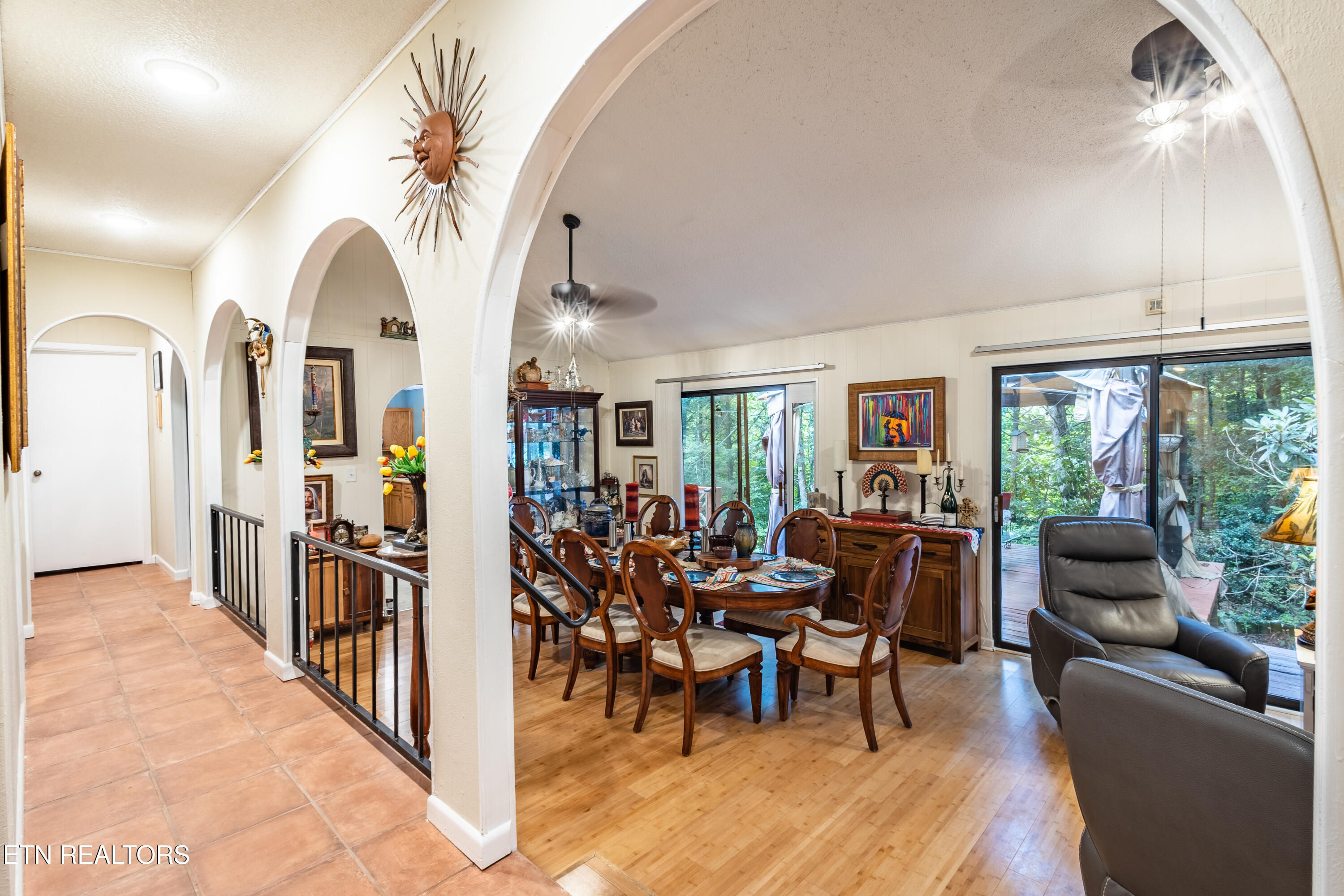 1633 Cardinal Drive Gatlinburg TN 37738