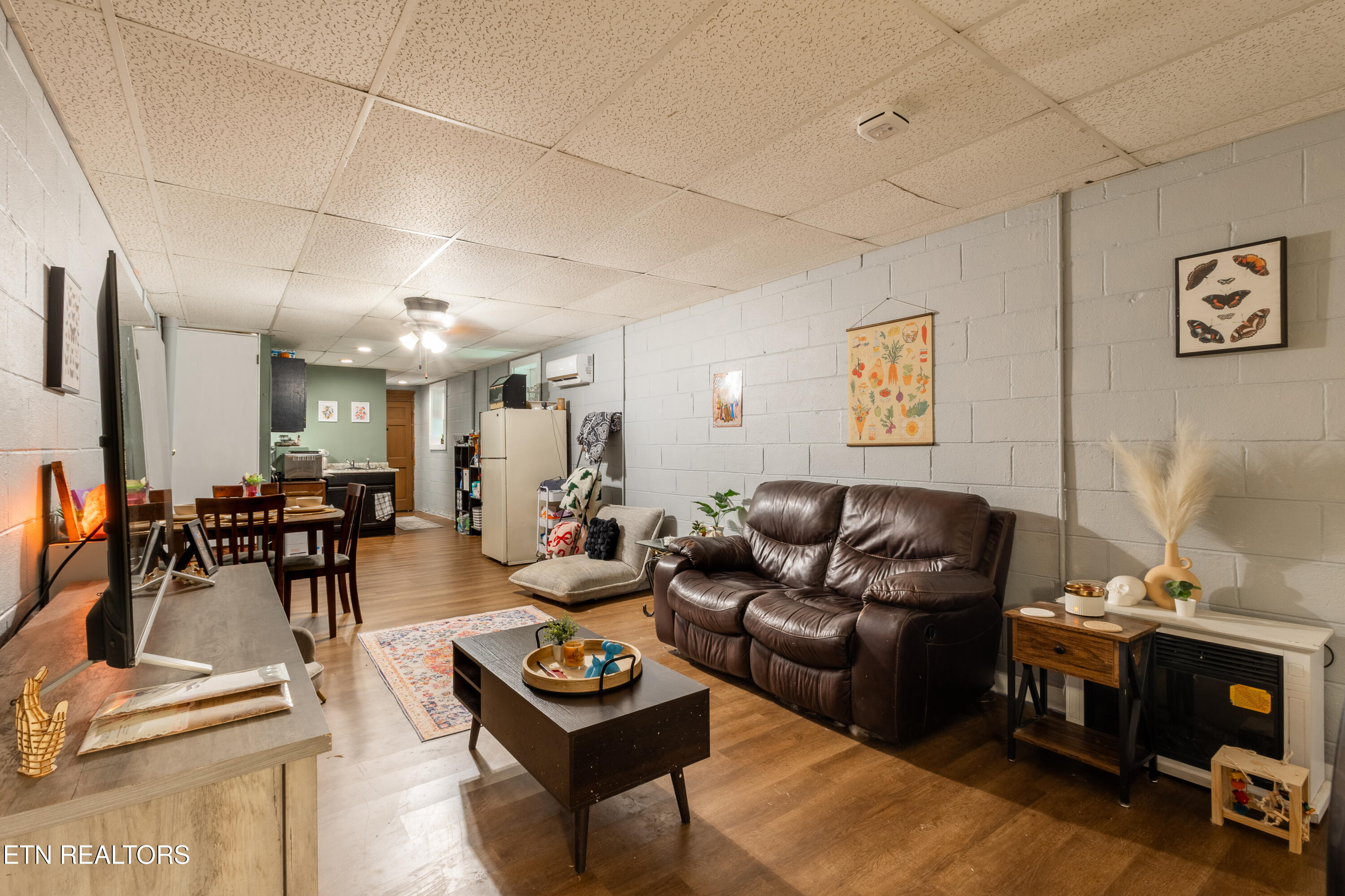 1633 Cardinal Drive Gatlinburg TN 37738