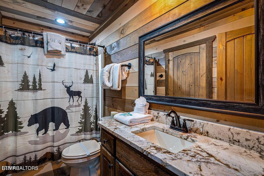 2011 Turkey Creek Way Sevierville TN 37862