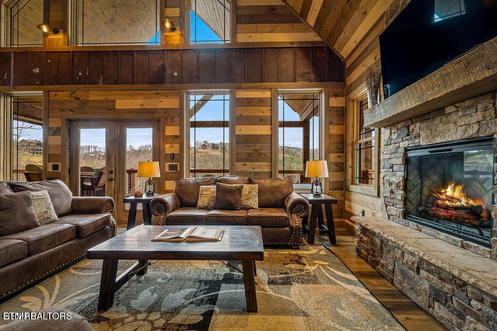 2011 Turkey Creek Way Sevierville TN 37862