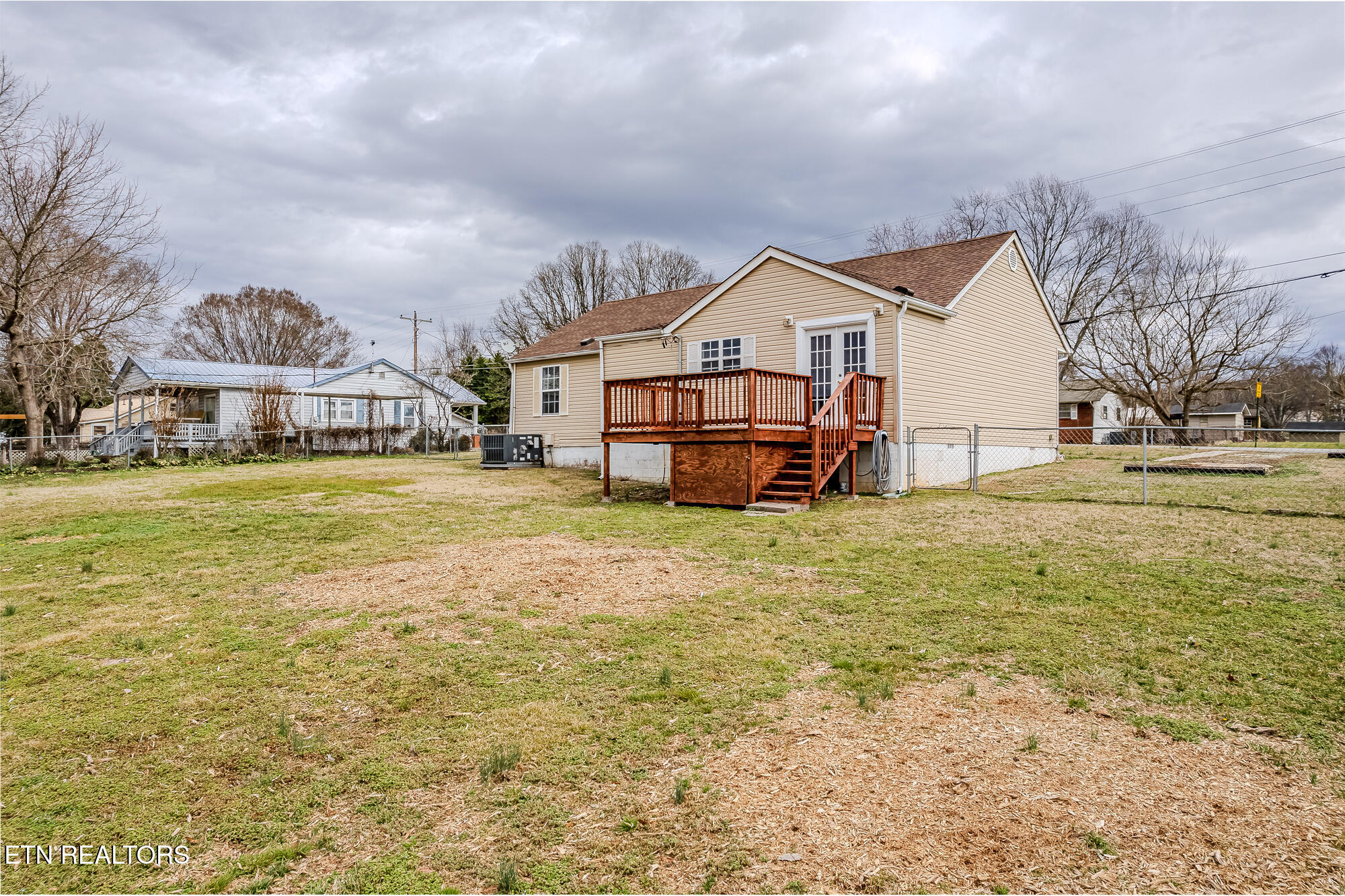 809 Hudson Street Sweetwater TN 37874