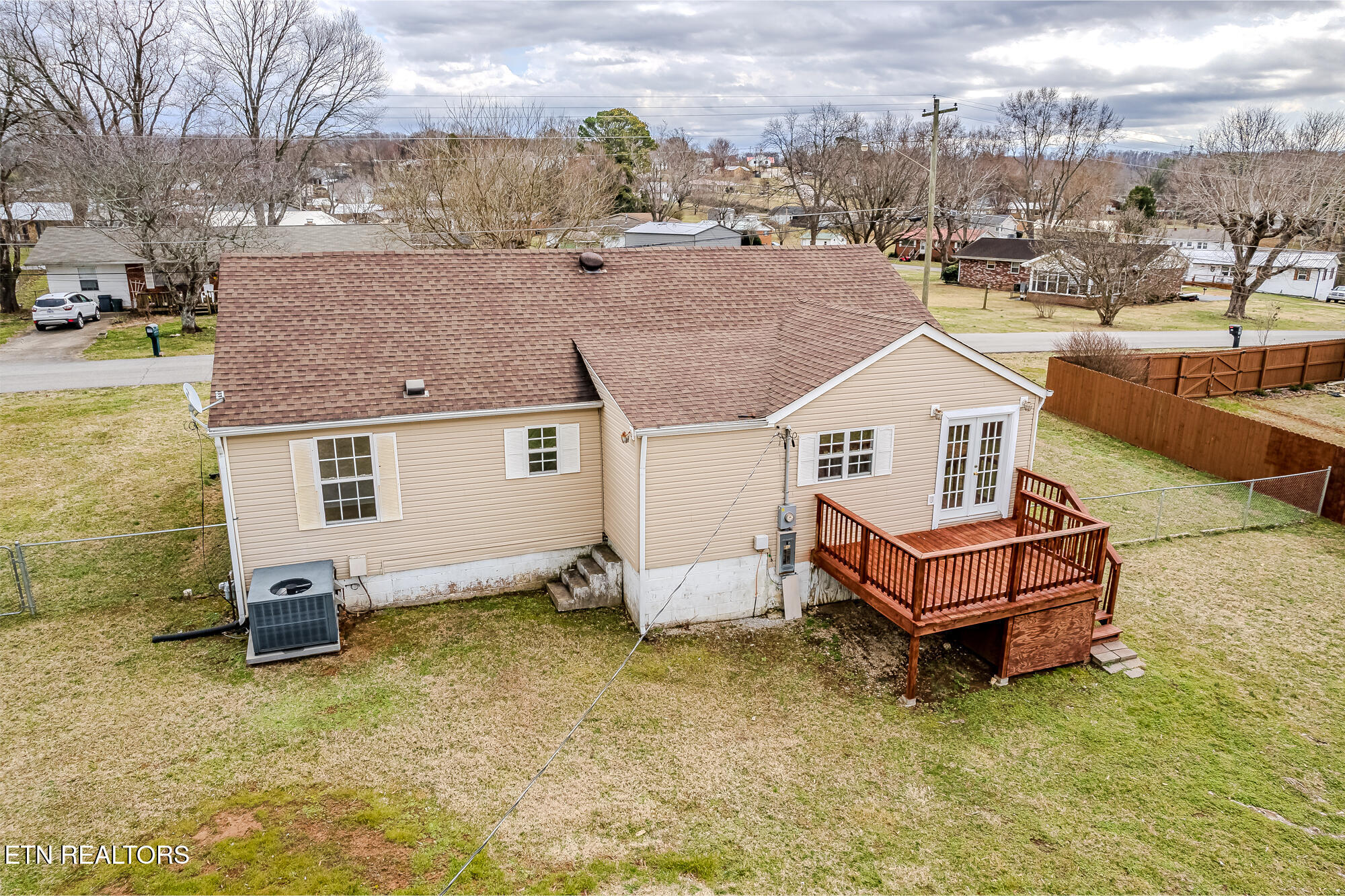 809 Hudson Street Sweetwater TN 37874