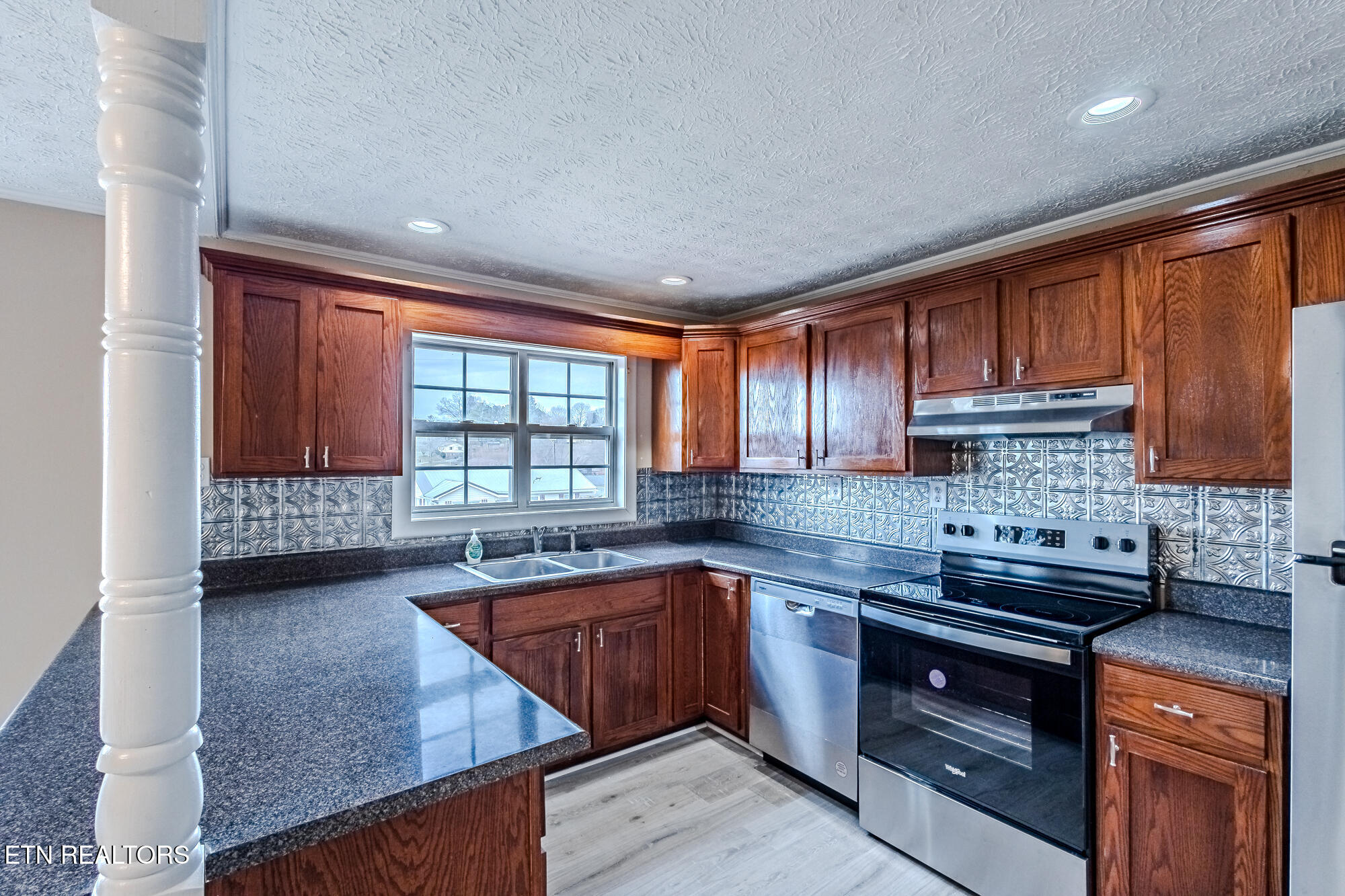 809 Hudson Street Sweetwater TN 37874