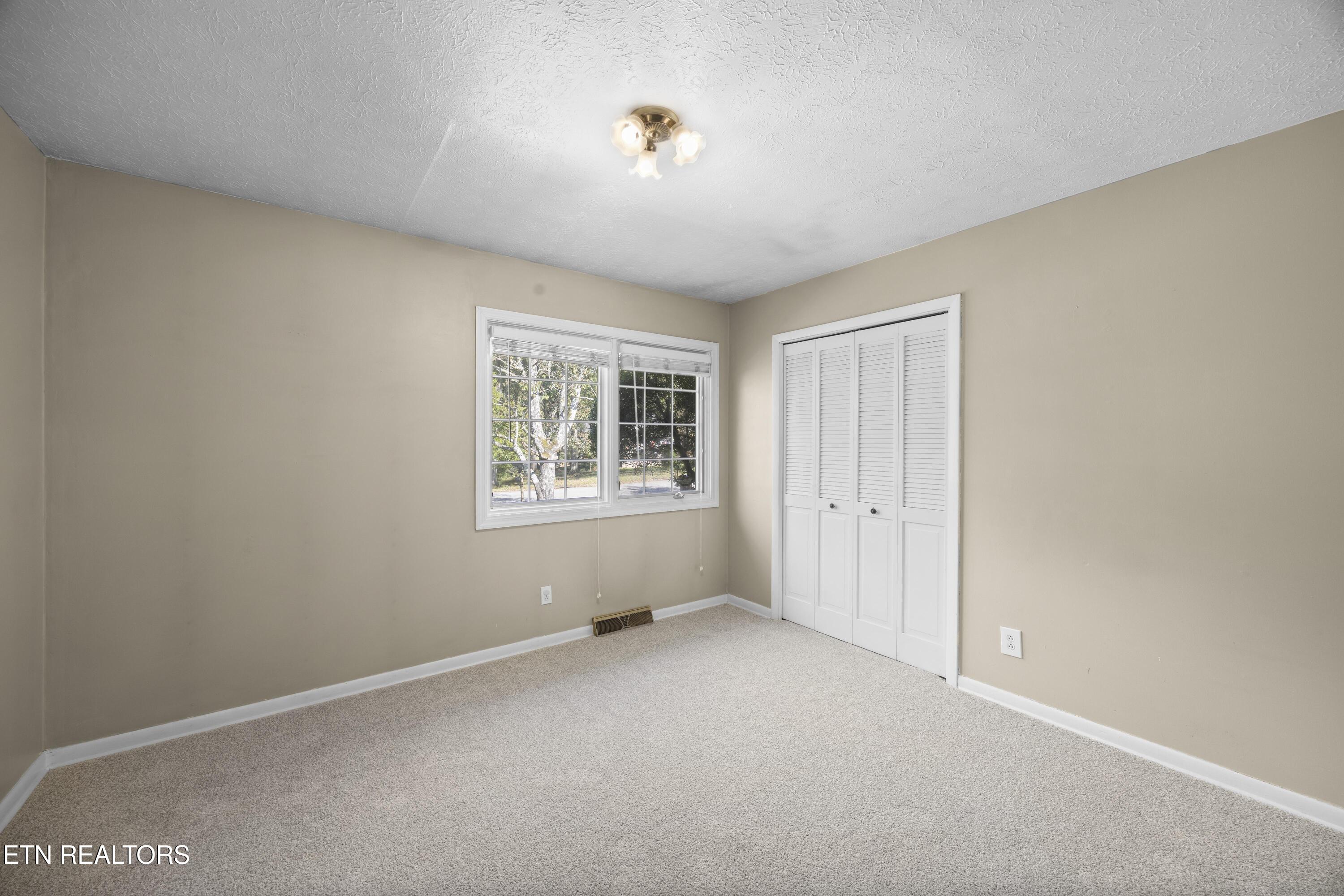 116 Baltimore Drive Oak Ridge TN 37830