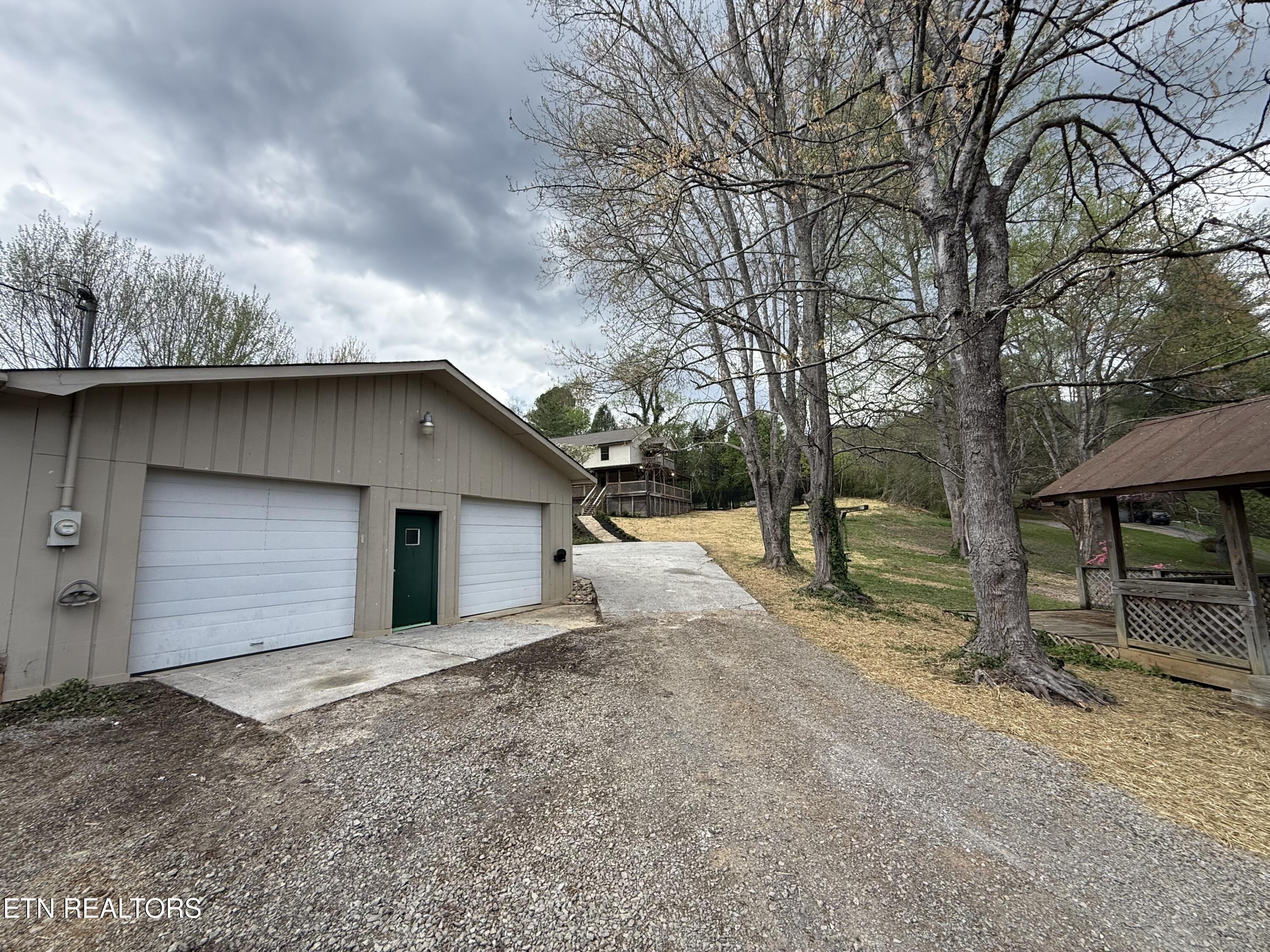 5506 Old Walland Highway Walland TN 37886