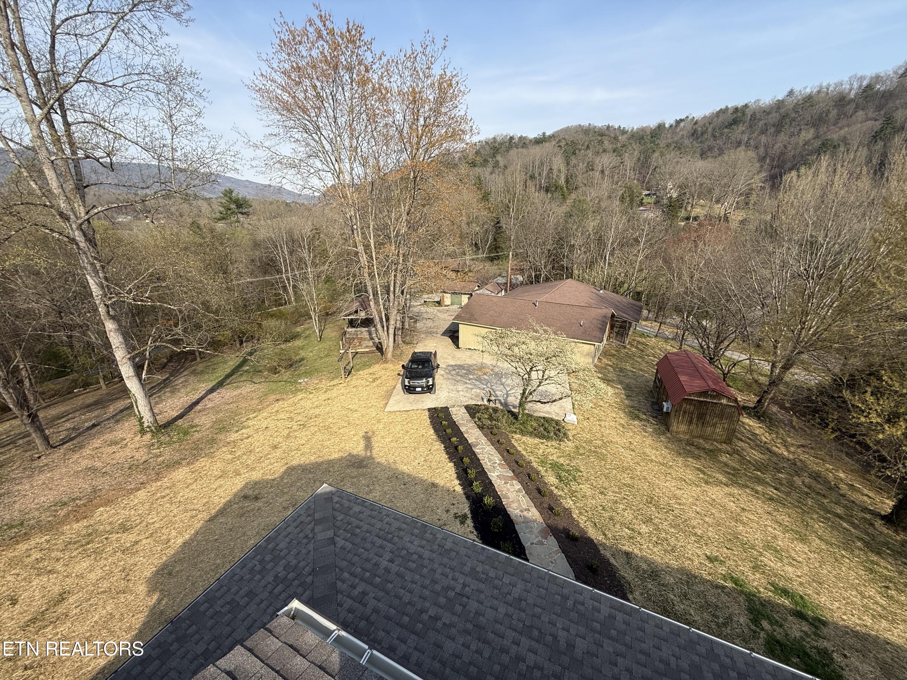5506 Old Walland Highway Walland TN 37886