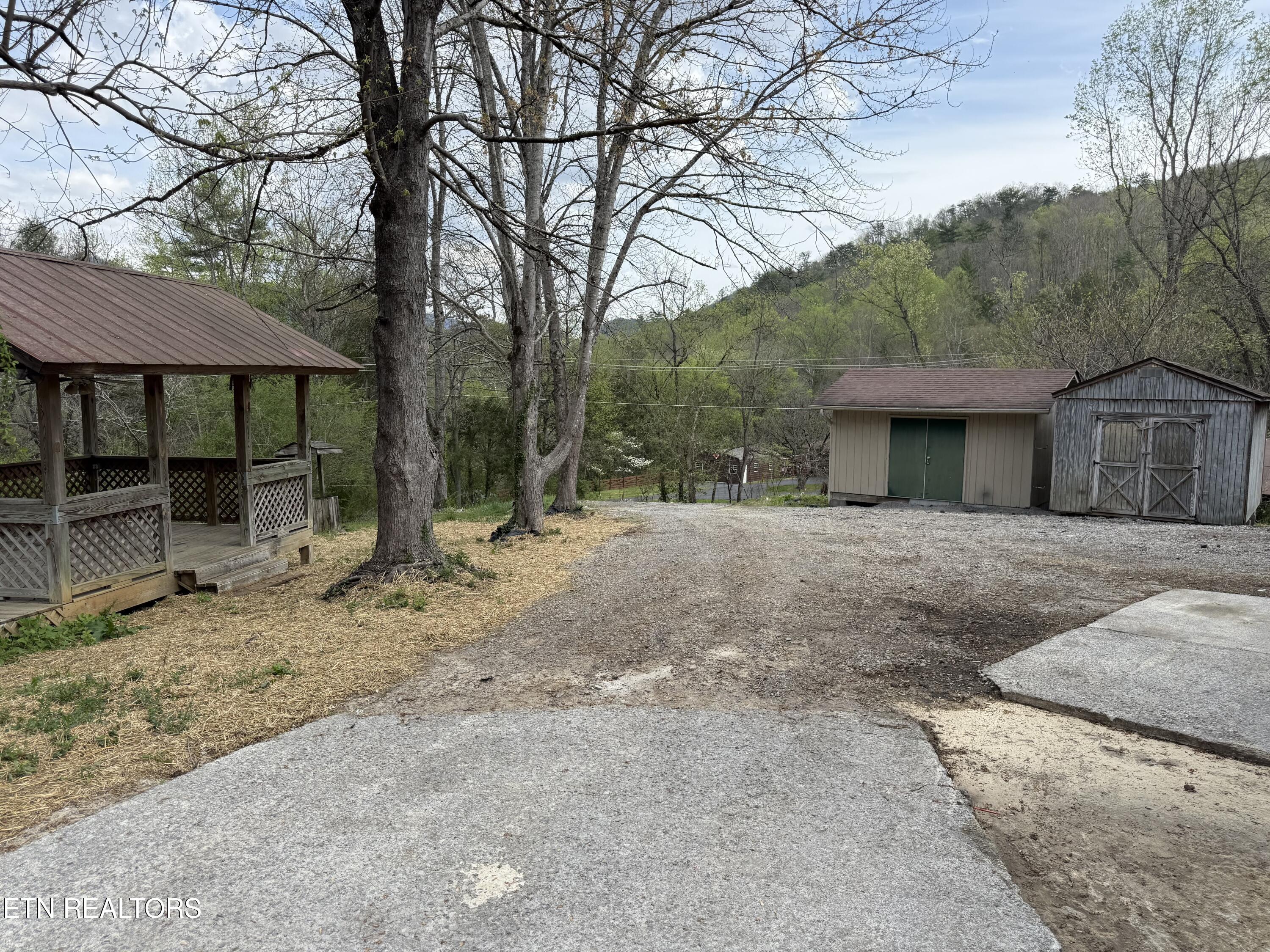 5506 Old Walland Highway Walland TN 37886