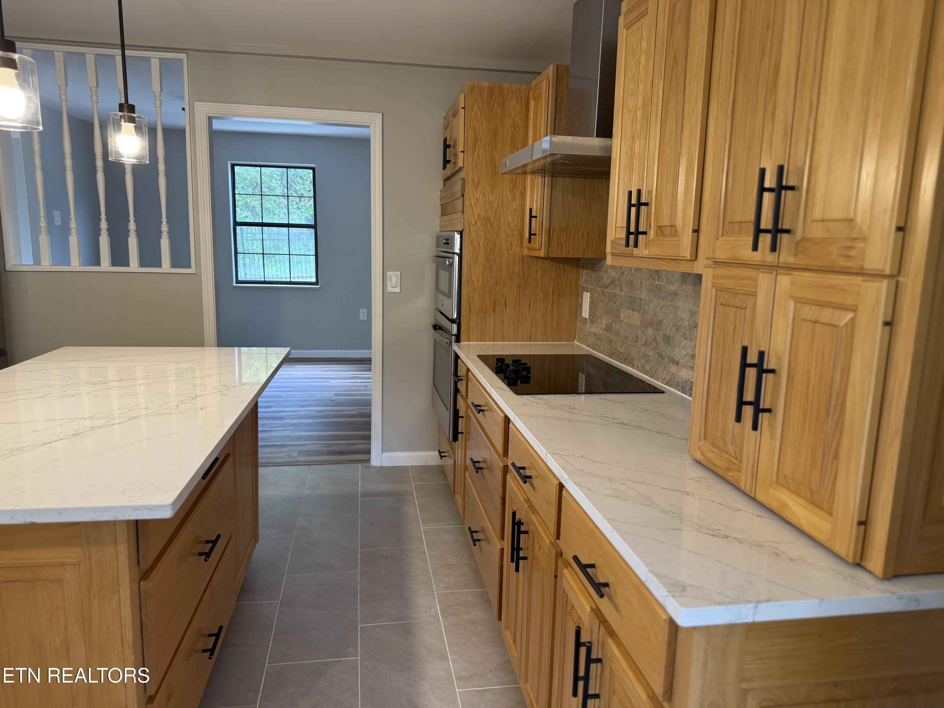 5506 Old Walland Highway Walland TN 37886