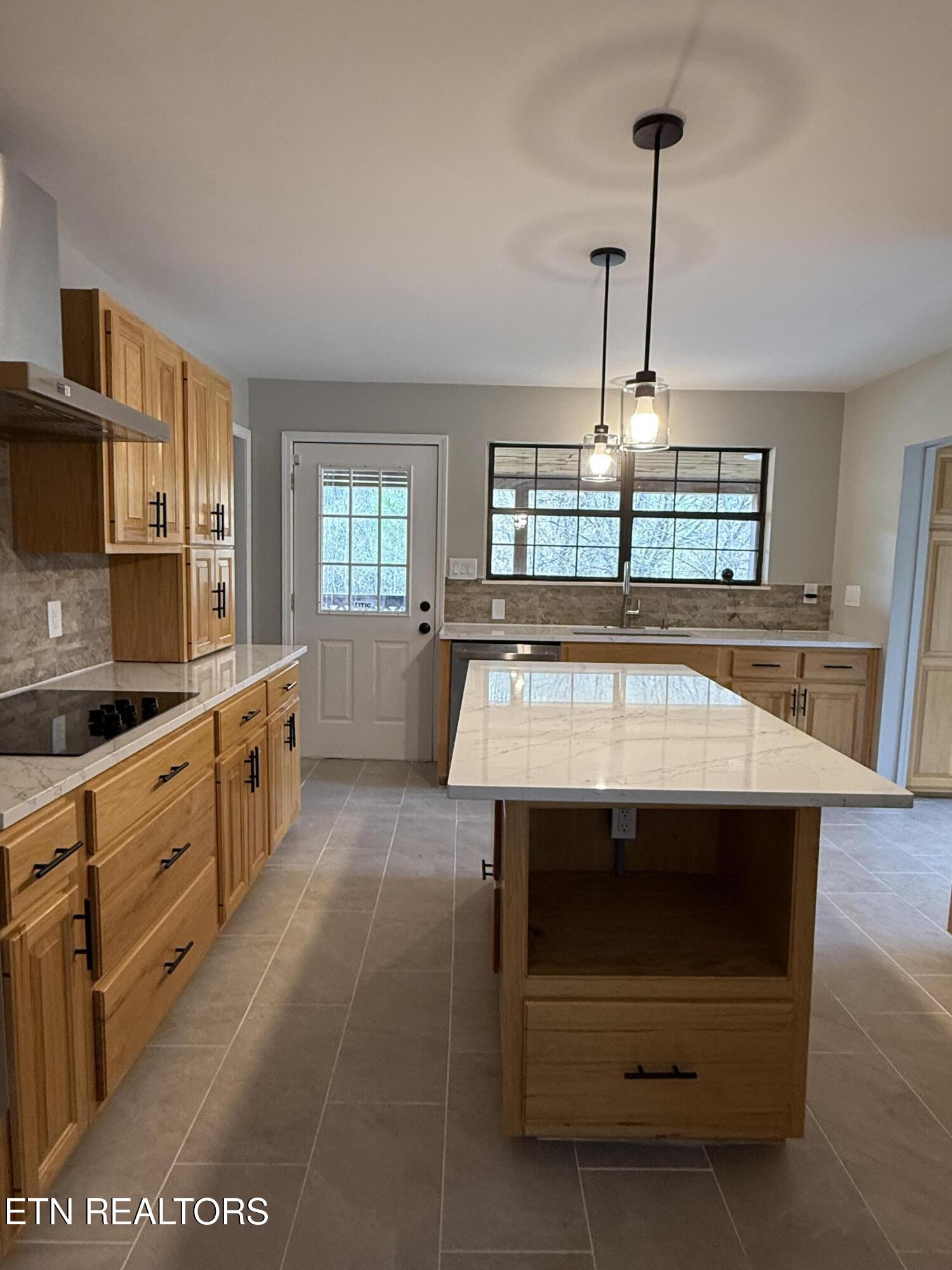5506 Old Walland Highway Walland TN 37886