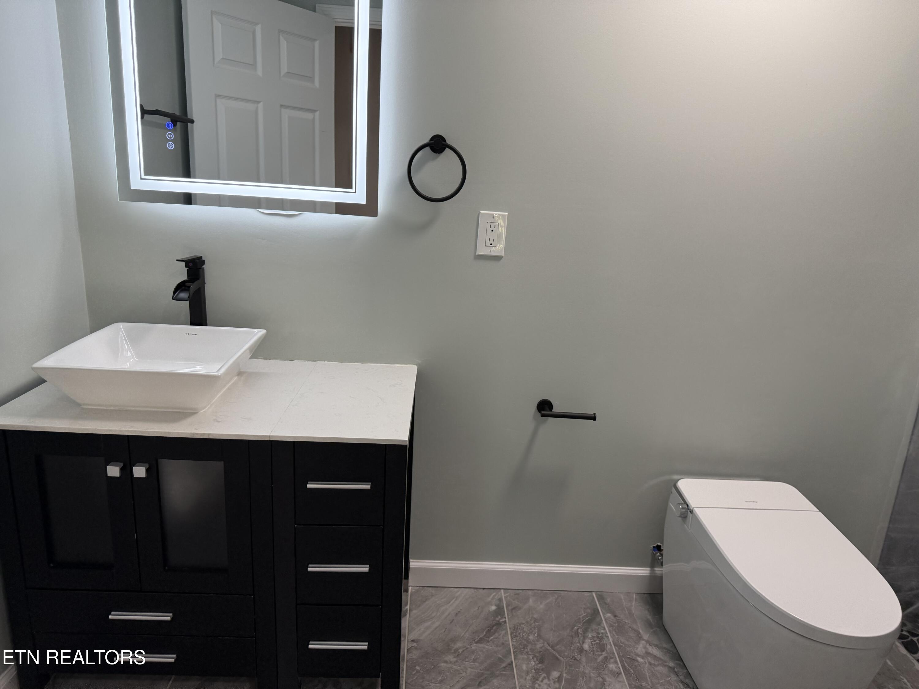 5506 Old Walland Highway Walland TN 37886