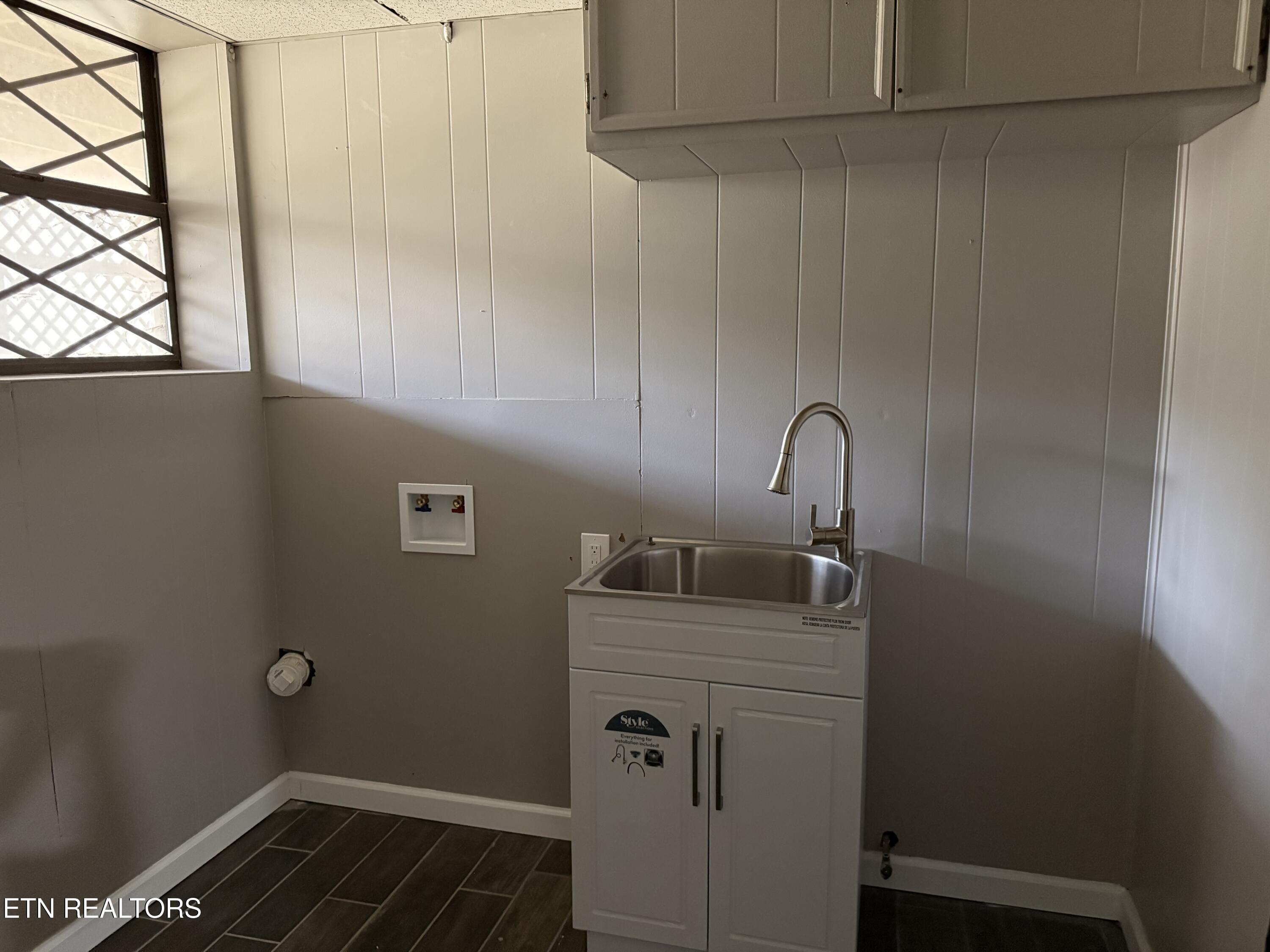 5506 Old Walland Highway Walland TN 37886