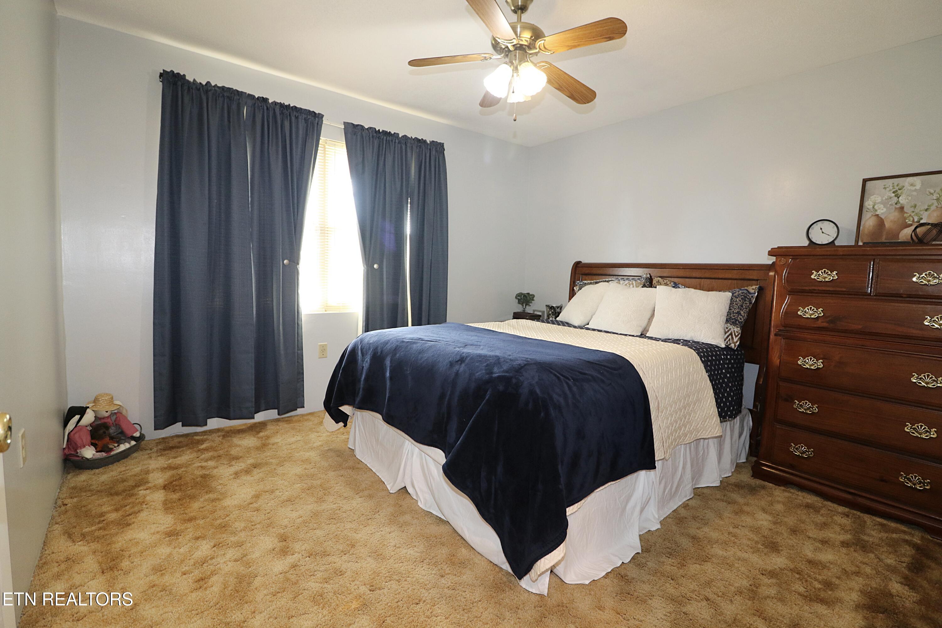 1058 Mountain View Road Robbins TN 37852