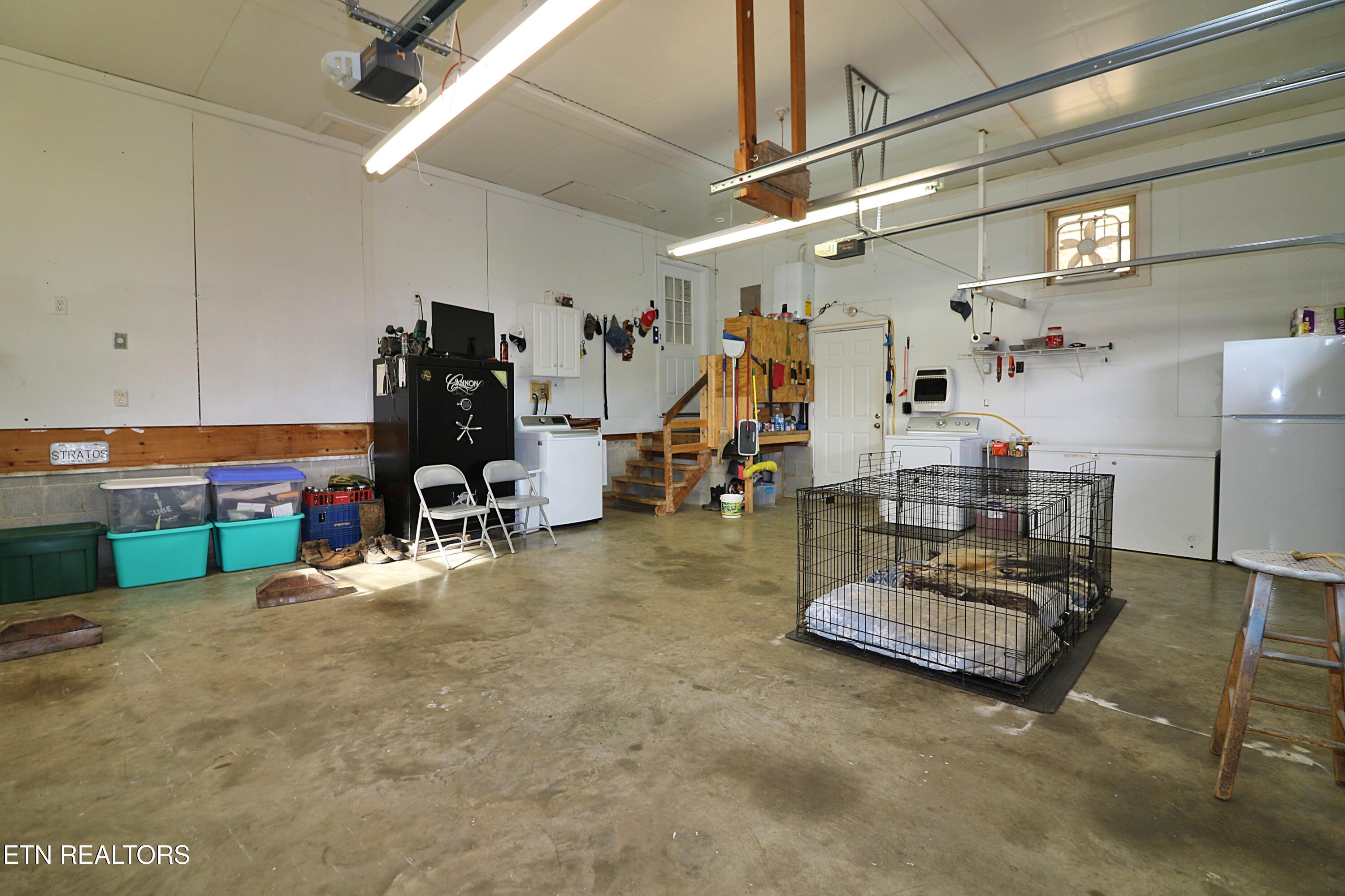 1058 Mountain View Road Robbins TN 37852