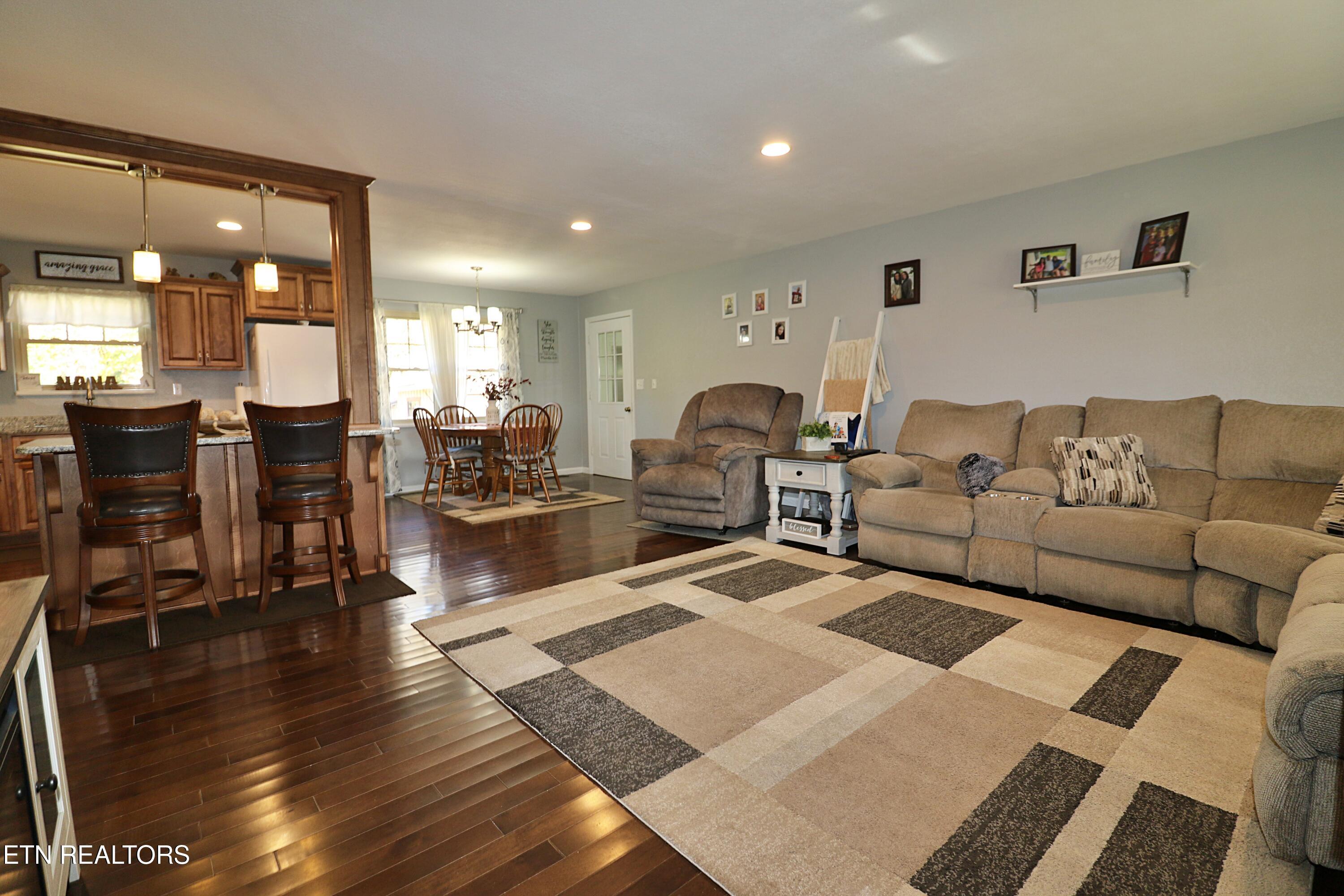 1058 Mountain View Road Robbins TN 37852
