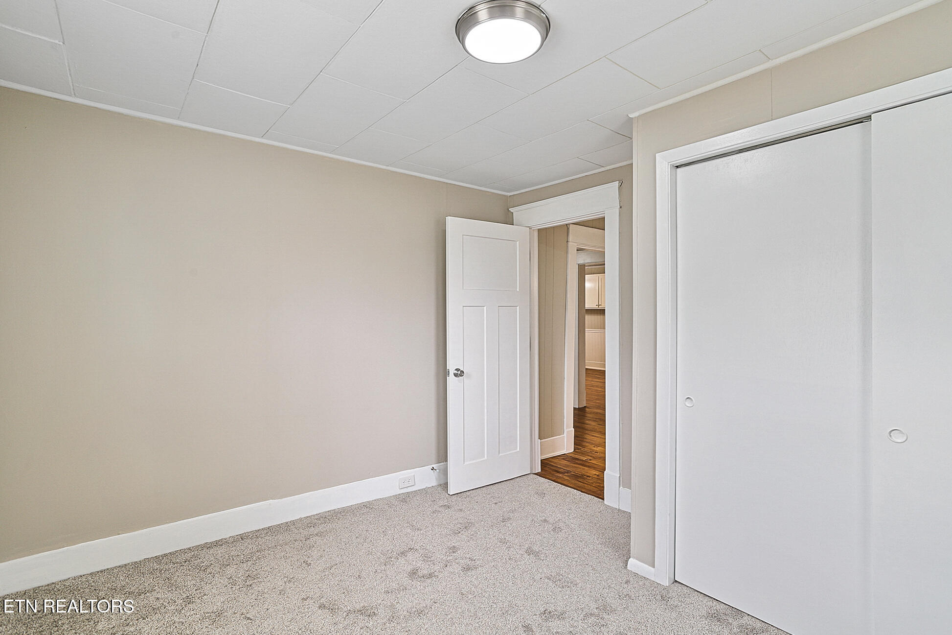 353 Lee Road Clinton TN 37716