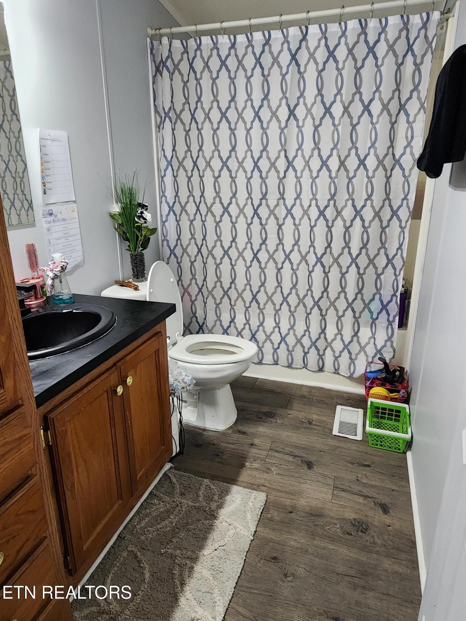 1679 Kingtown Road Winfield TN 37892