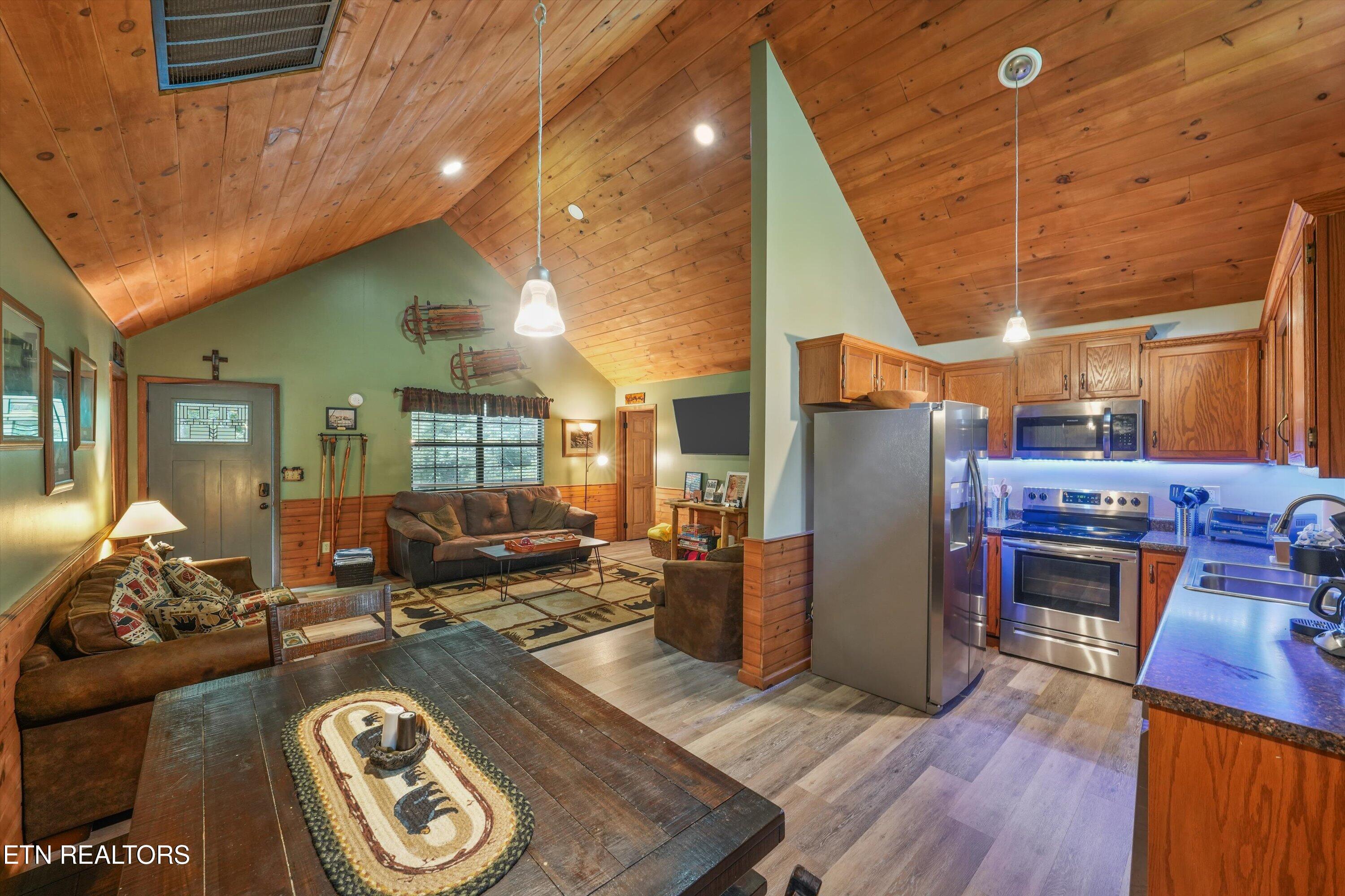 2113 Applewood Road Sevierville TN 37862