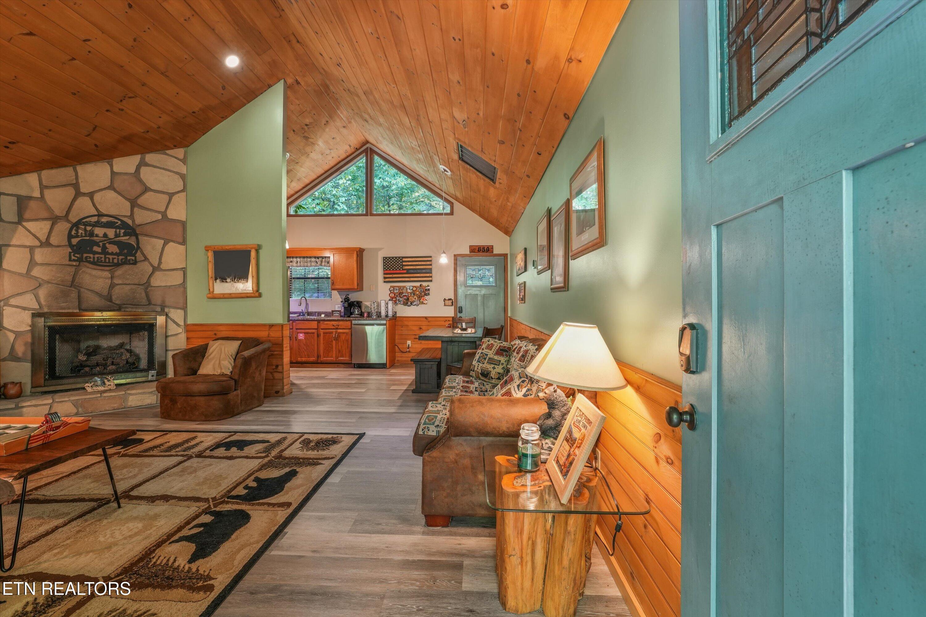 2113 Applewood Road Sevierville TN 37862