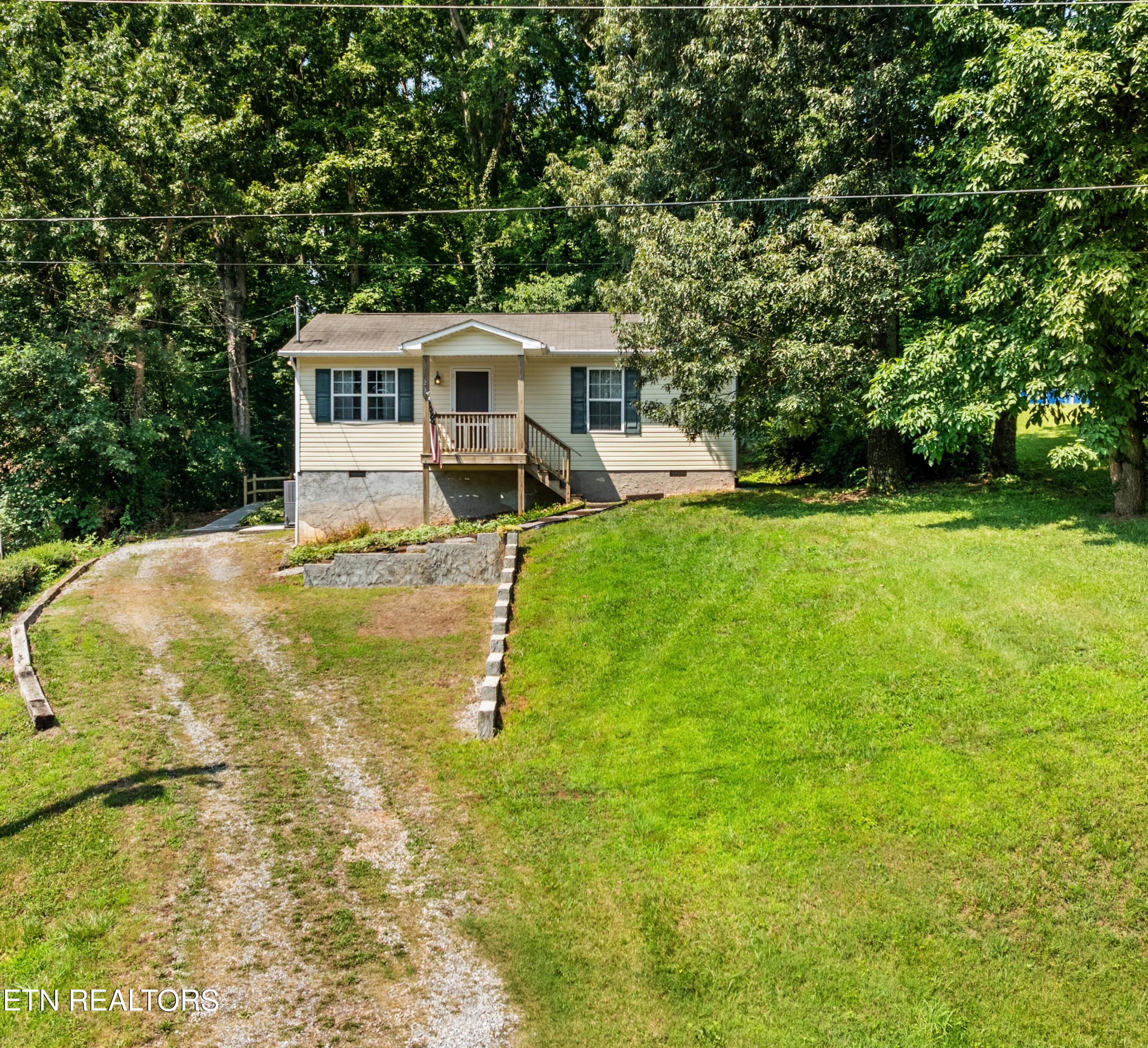 623 Cherokee Heights Drive Maryville TN 37801