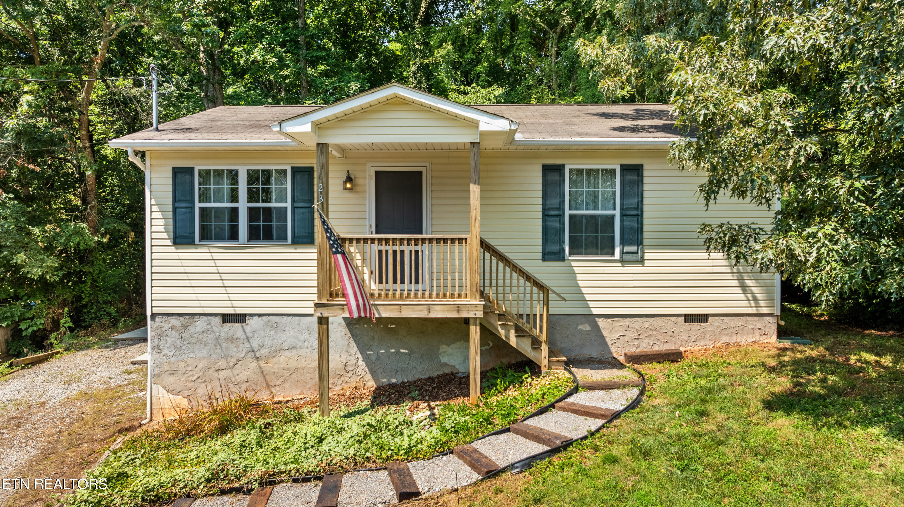 623 Cherokee Heights Drive Maryville TN 37801