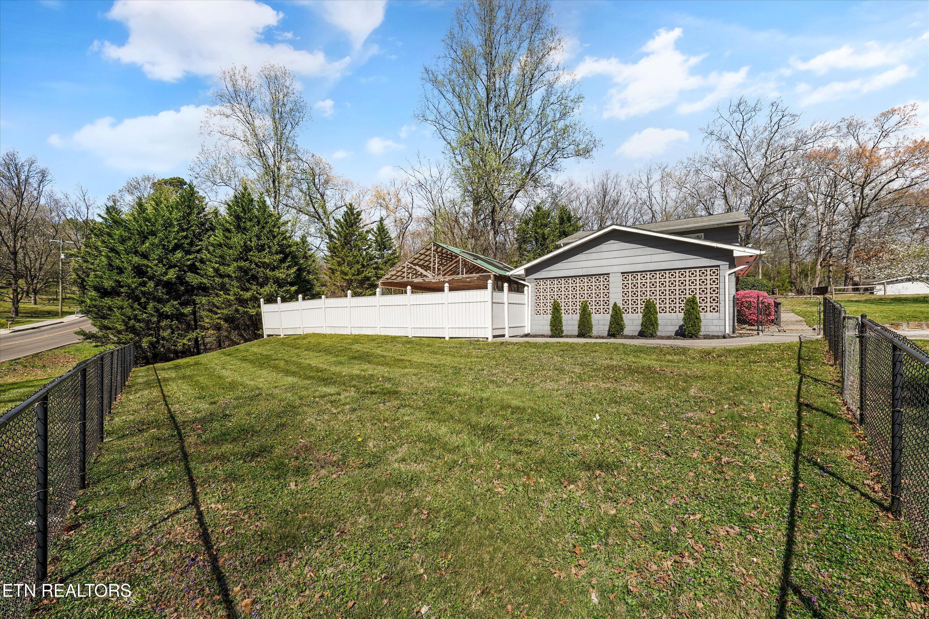 7201 Stagecoach Trail Knoxville TN 37909