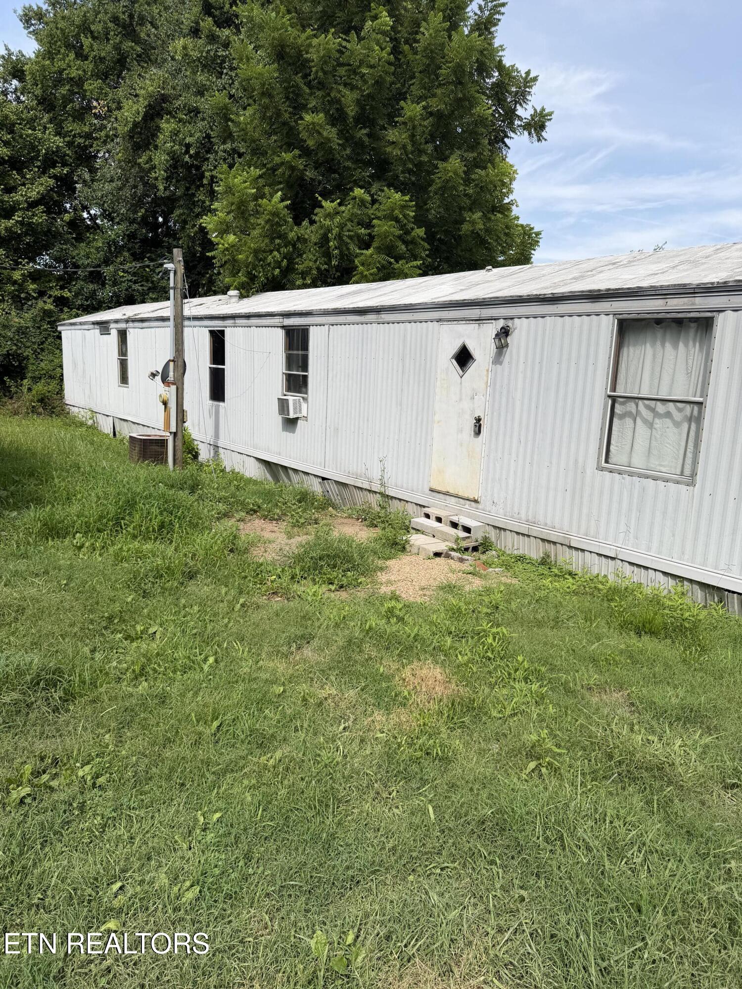 2922 Thorn Grove Pike Knoxville TN 37914