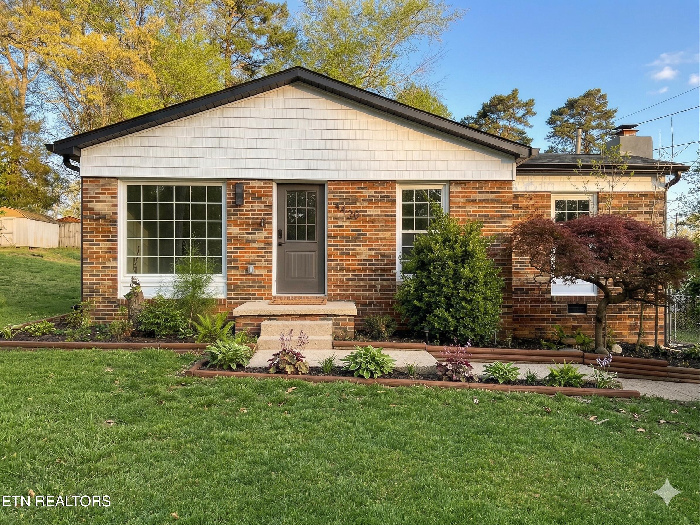 2329 Quail Hollow Road Knoxville TN 37923