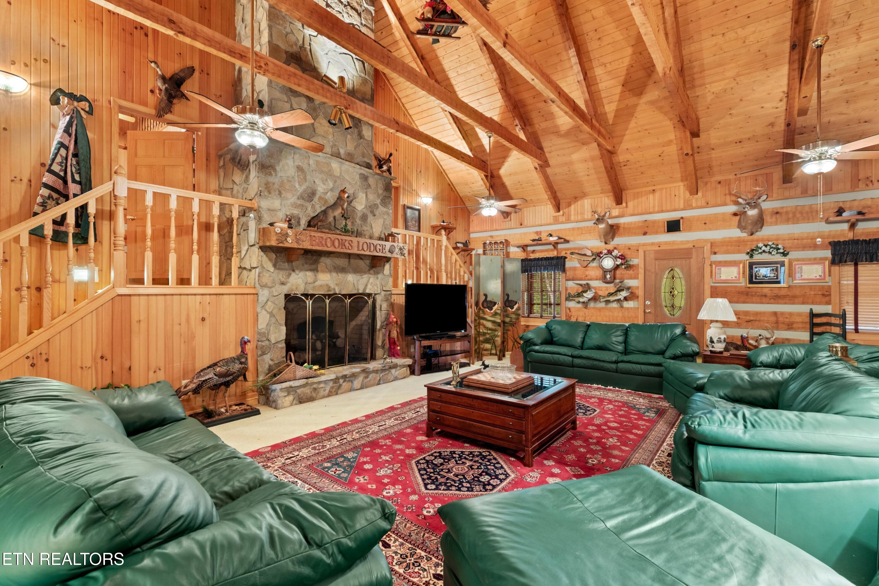 257 Jones Lane Mooresburg TN 37811