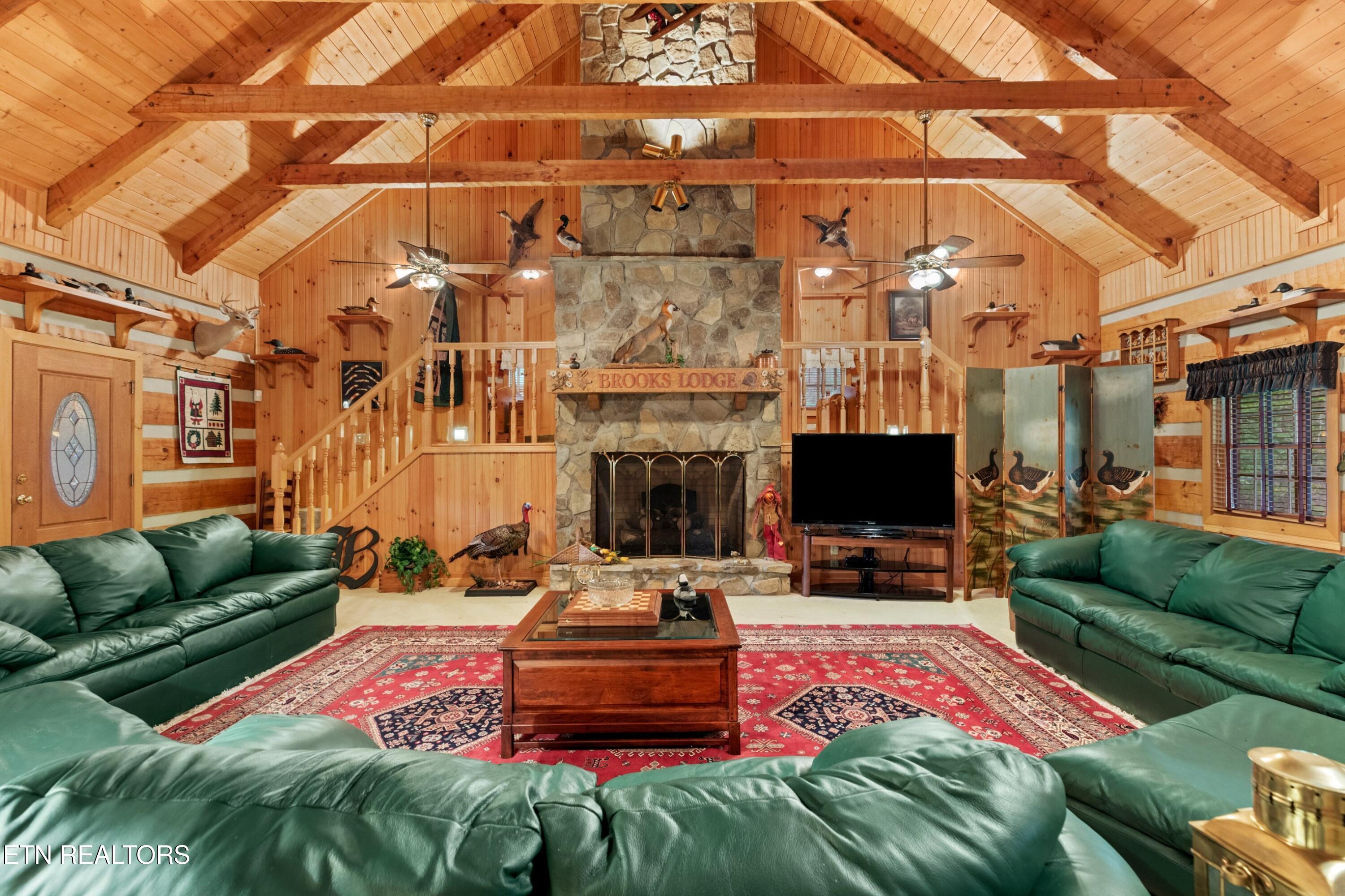 257 Jones Lane Mooresburg TN 37811