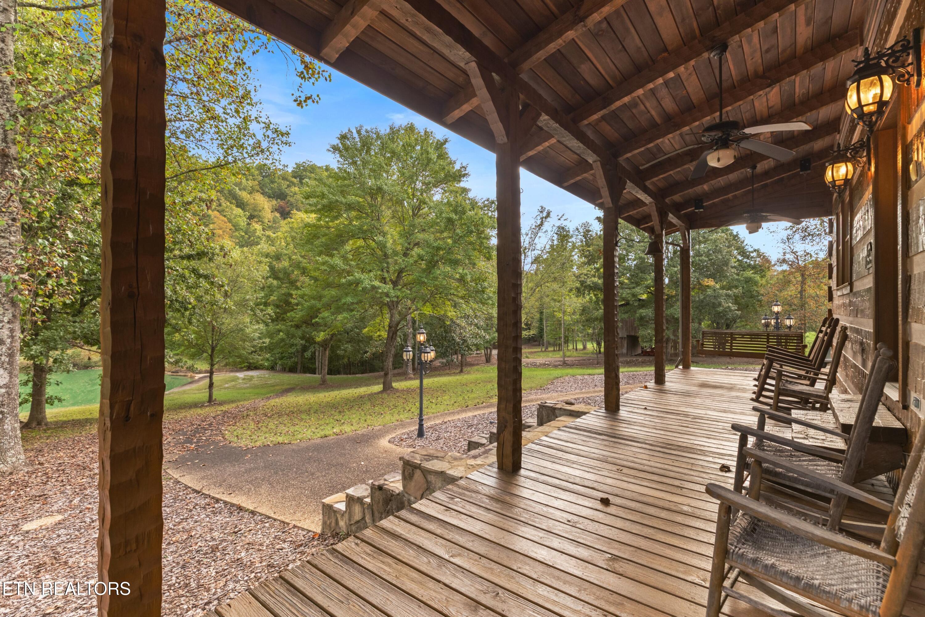 257 Jones Lane Mooresburg TN 37811