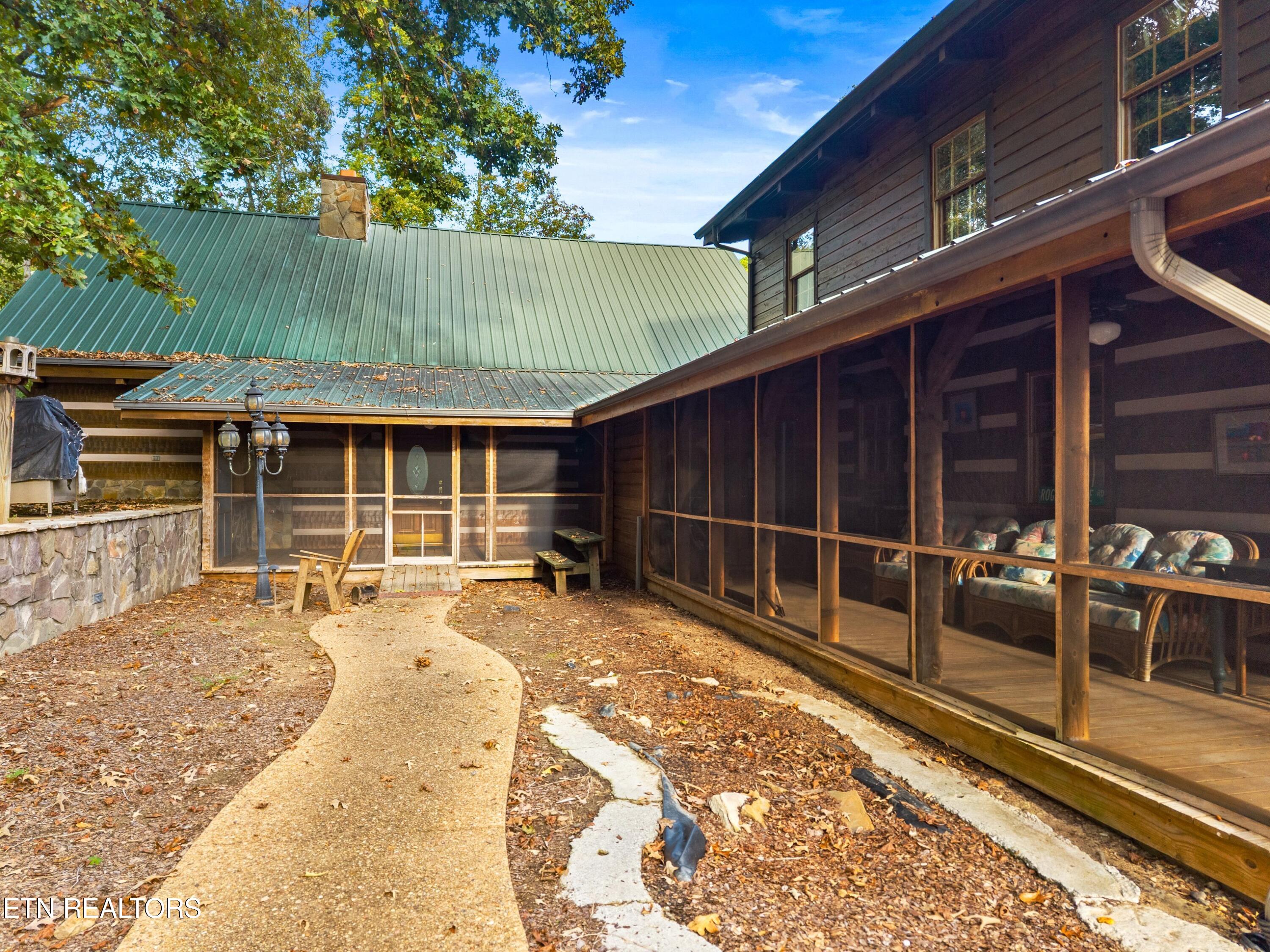 257 Jones Lane Mooresburg TN 37811